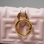 FENDI フェンディ / 美品 19 ナノ バゲット チャーム ショルダーポーチ アクセサリー / 7AR844 -AAJD-209-0189 / PINK BEIGE レディース 352145-izm