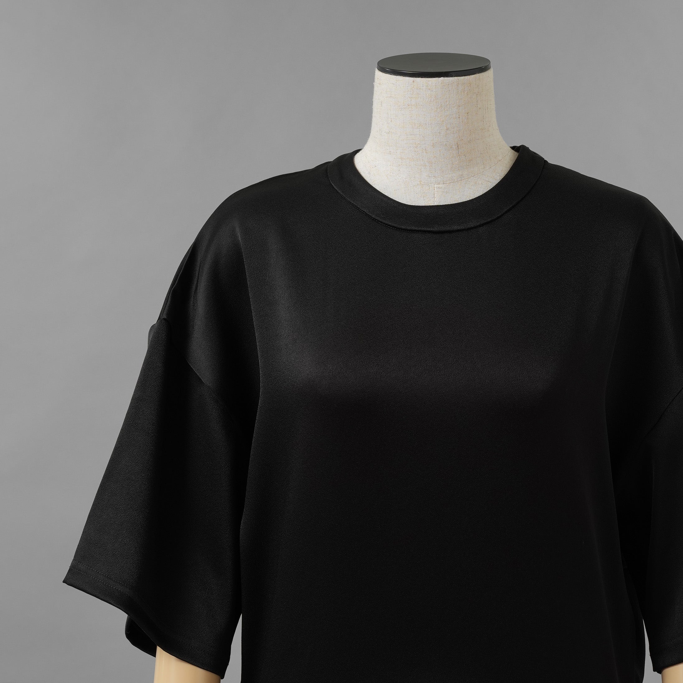 KANAKO SAKAI カナコ サカイ / 美品 24SS SATIN BODYSUIT サテン ボディスーツ 半袖Tシャツ / KS2401035 / size 36 ( BLACK ) レディース