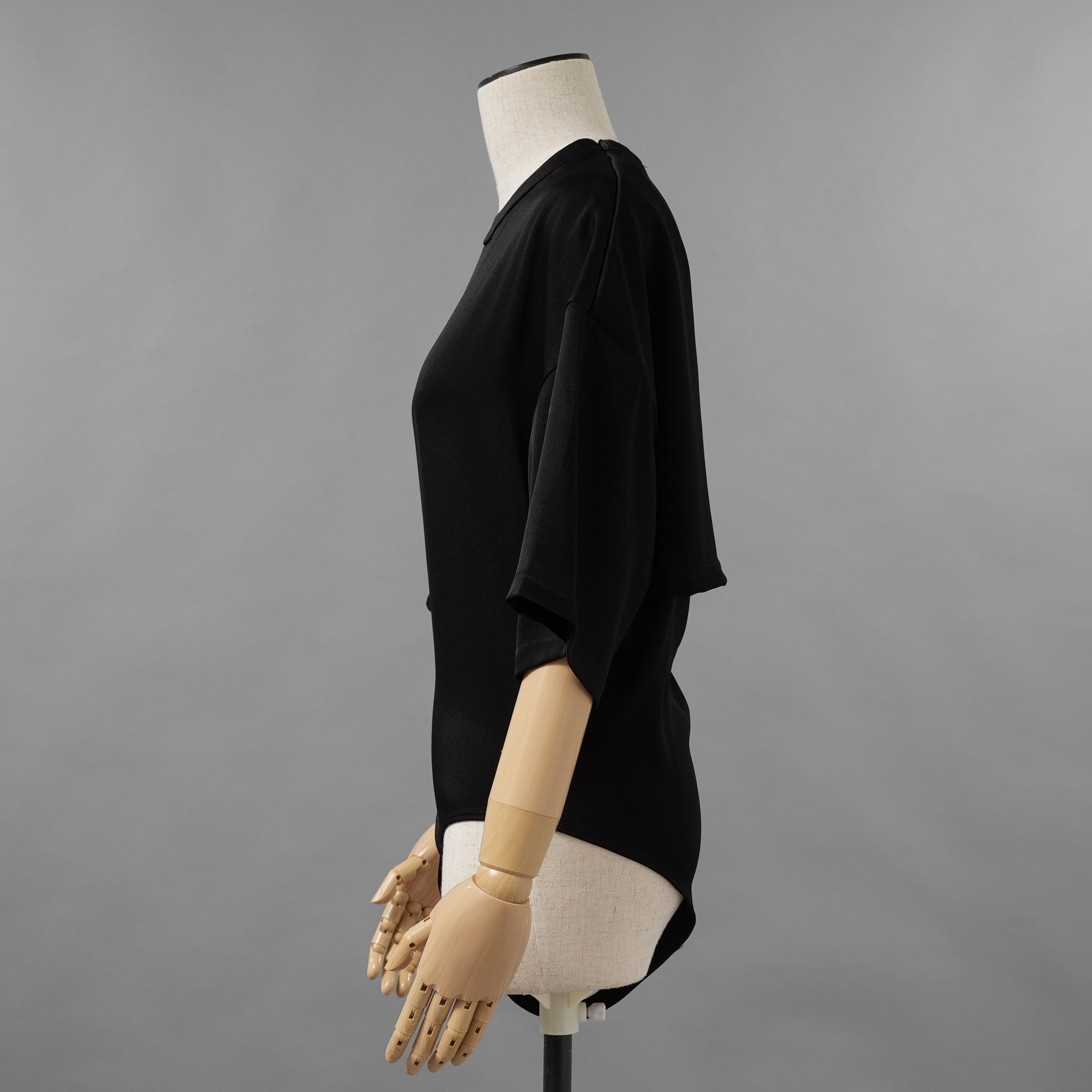 KANAKO SAKAI カナコ サカイ / 美品 24SS SATIN BODYSUIT サテン ボディスーツ 半袖Tシャツ / KS2401035 / size 36 ( BLACK ) レディース