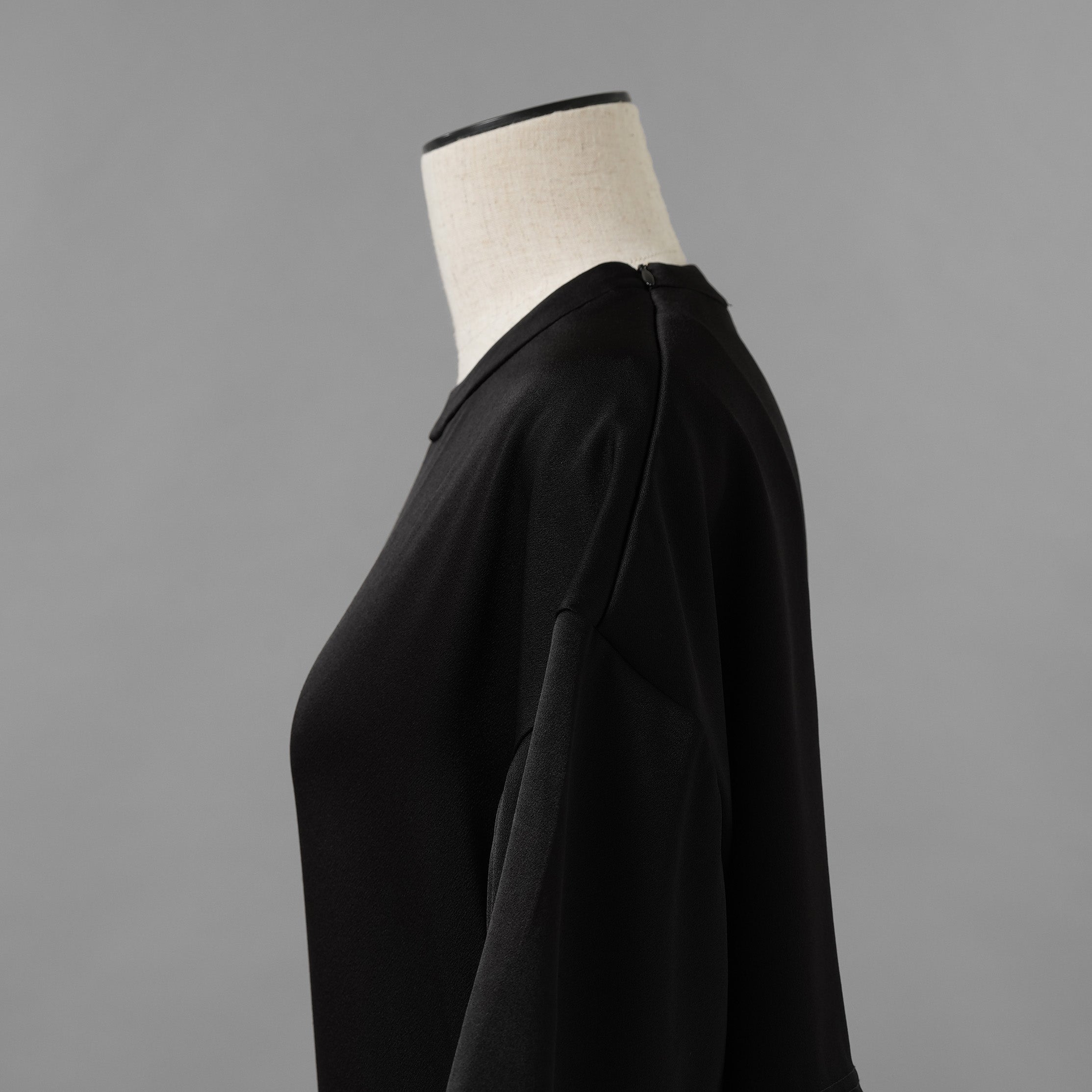 KANAKO SAKAI カナコ サカイ / 美品 24SS SATIN BODYSUIT サテン ボディスーツ 半袖Tシャツ / KS2401035 / size 36 ( BLACK ) レディース