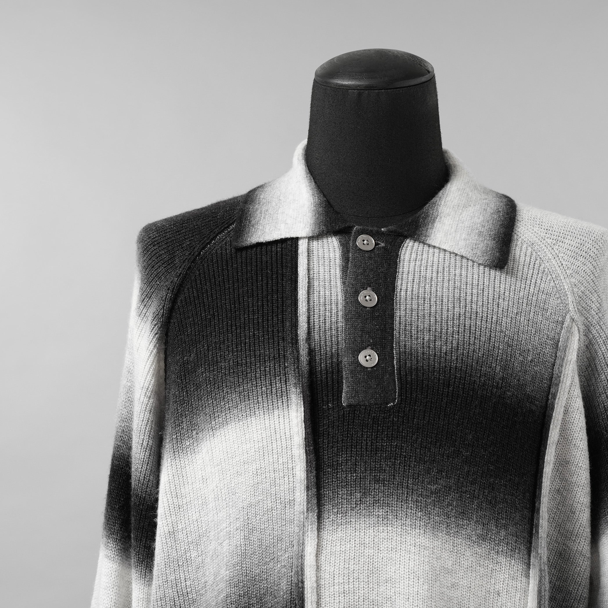 Feng Chen Wang フェンチェンワン / 美品 24SS DECONSTRUCTED GRADIENT KNIT-POLO ニット / FUS17KT03 / size XS (BLACK)