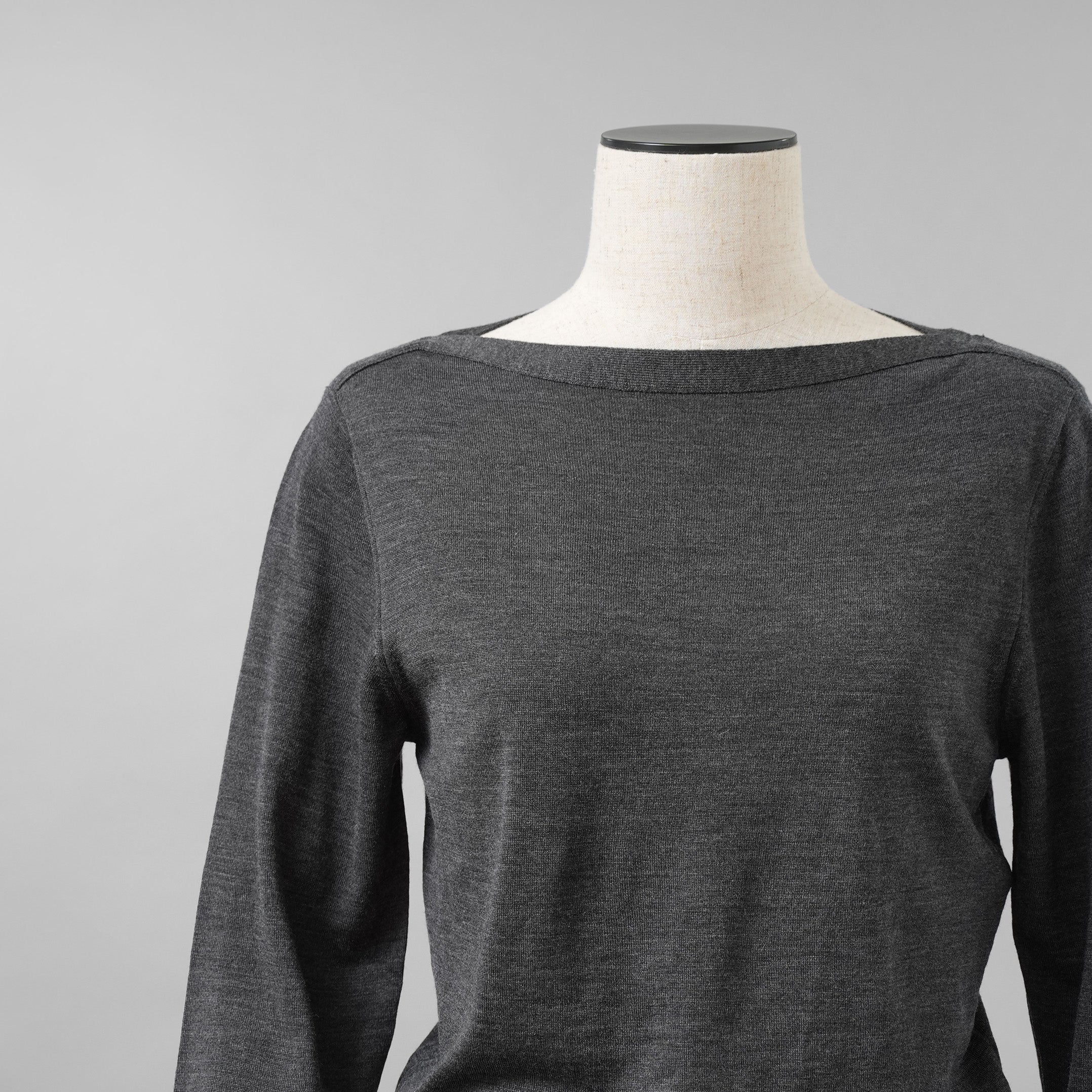 未使用 CELINE セリーヌ / 19AW ウールボートネック ニット / 2A525395D / size S (CHARCOAL GRAY) レディース