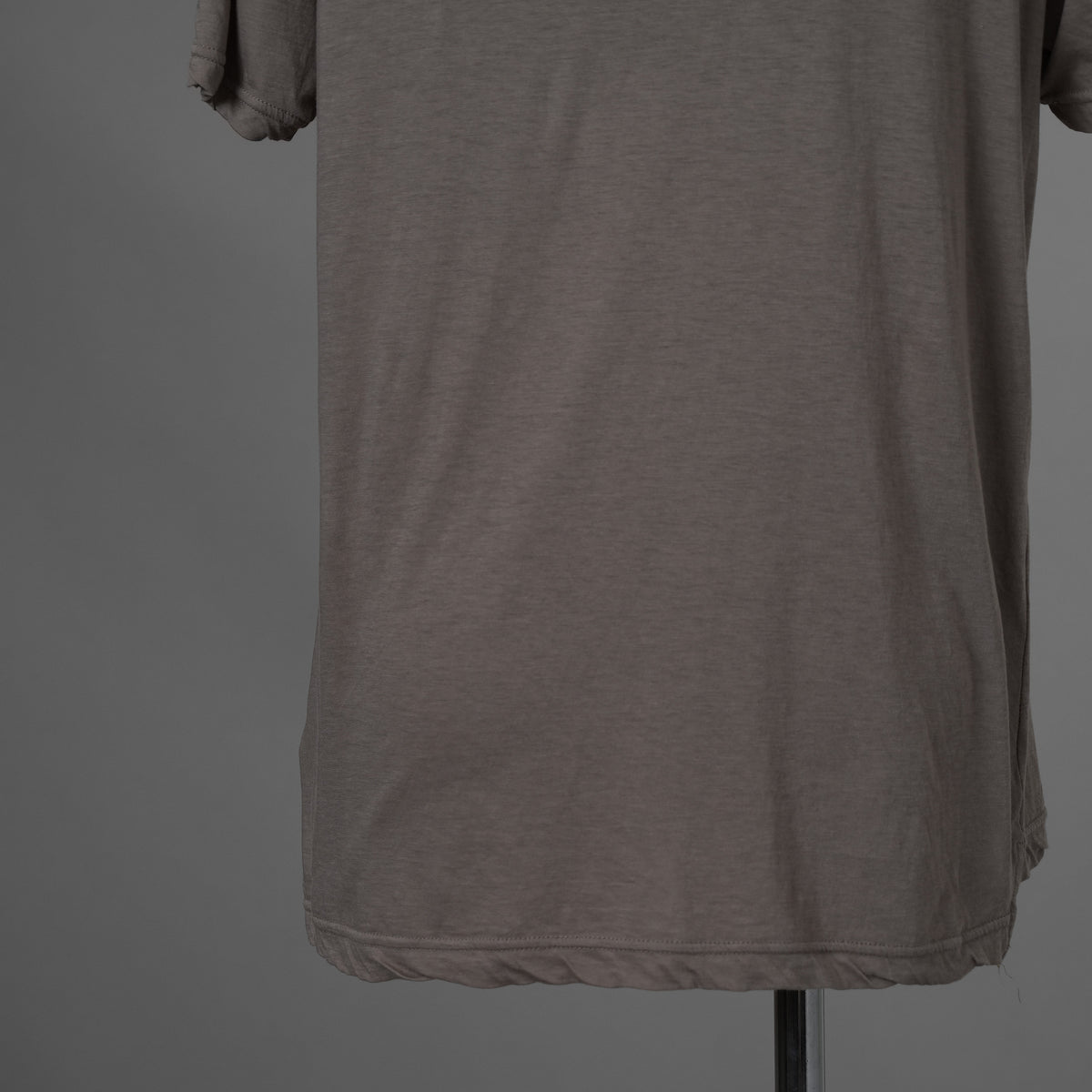 The Viridi-anne ザ ヴィリディアン / 美品 20SS 綿 シルク レギュラー 半袖Tシャツ / VI-3072-01 / size 2 (GRAY) 123057-alm