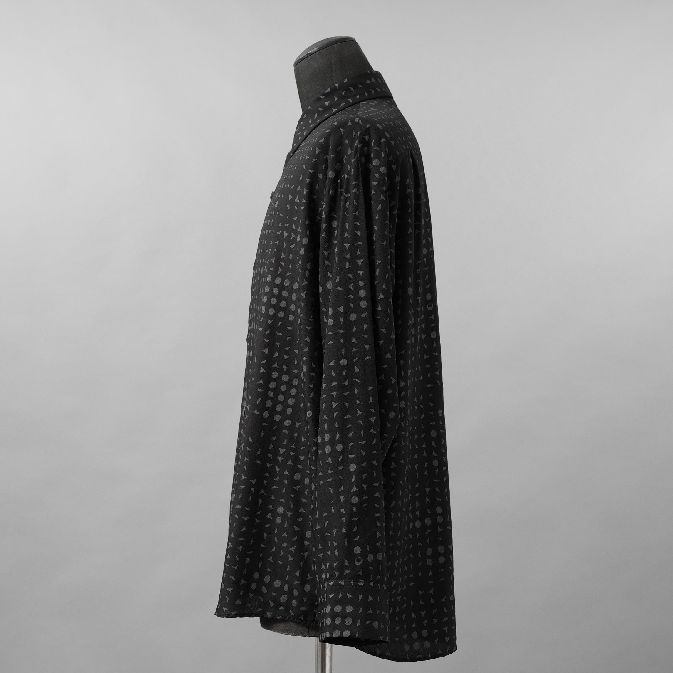 LAD MUSICIAN ラッドミュージシャン / 美品 25AW TENCEL BROAD STUDZ BIG SHIRT 長袖シャツ / 2225-133 / size 44 (BLACK)
