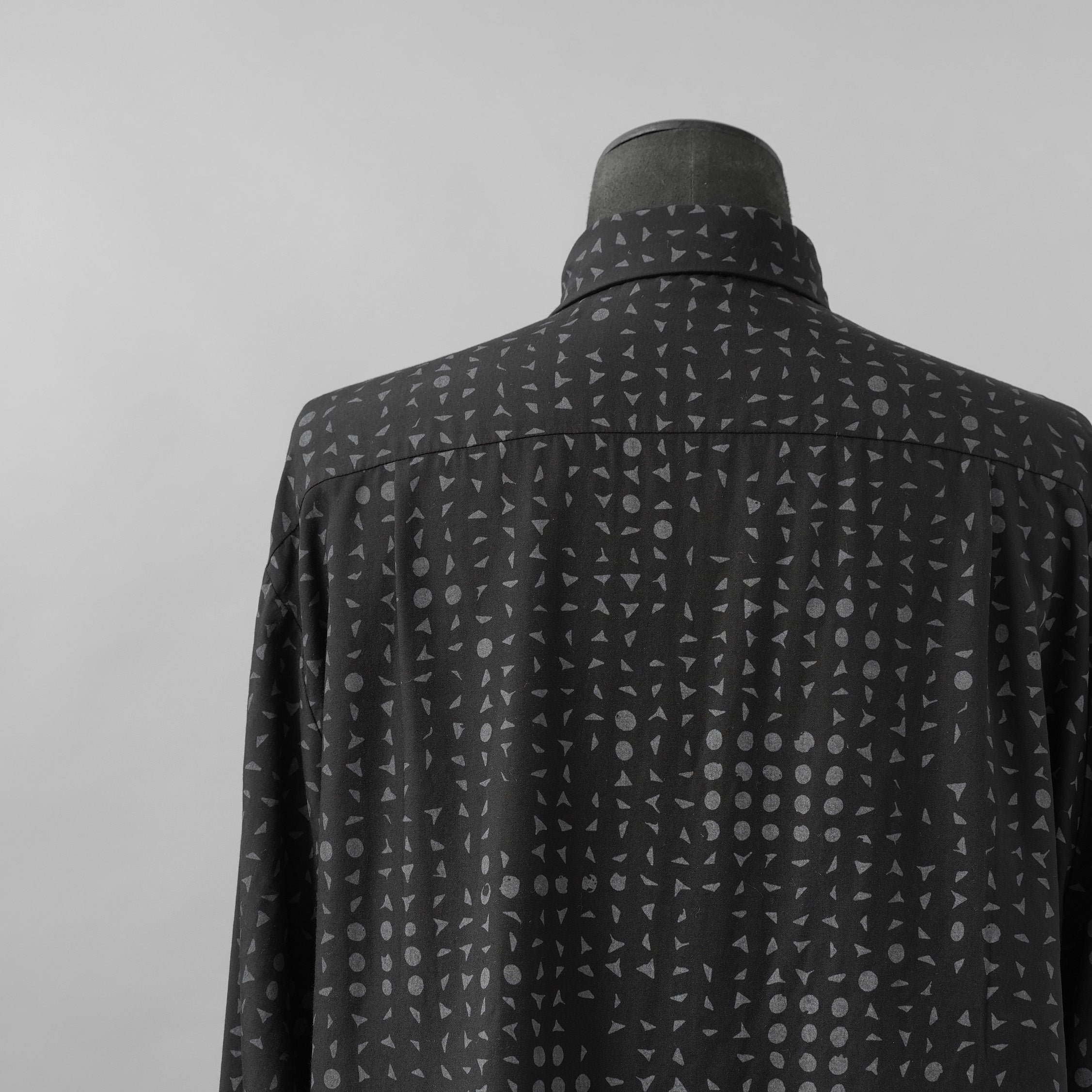 LAD MUSICIAN ラッドミュージシャン / 美品 25AW TENCEL BROAD STUDZ BIG SHIRT 長袖シャツ / 2225-133 / size 44 (BLACK)