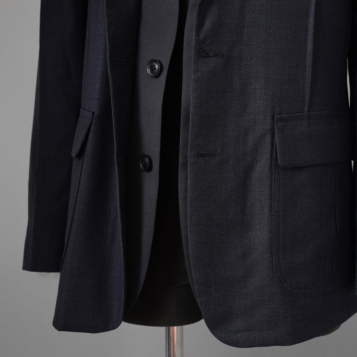 LANVIN ランバン / 美品 ウール テーラード ジャケット / LA-SY-44874 / size 48 (NAVY) 352157-in-ue