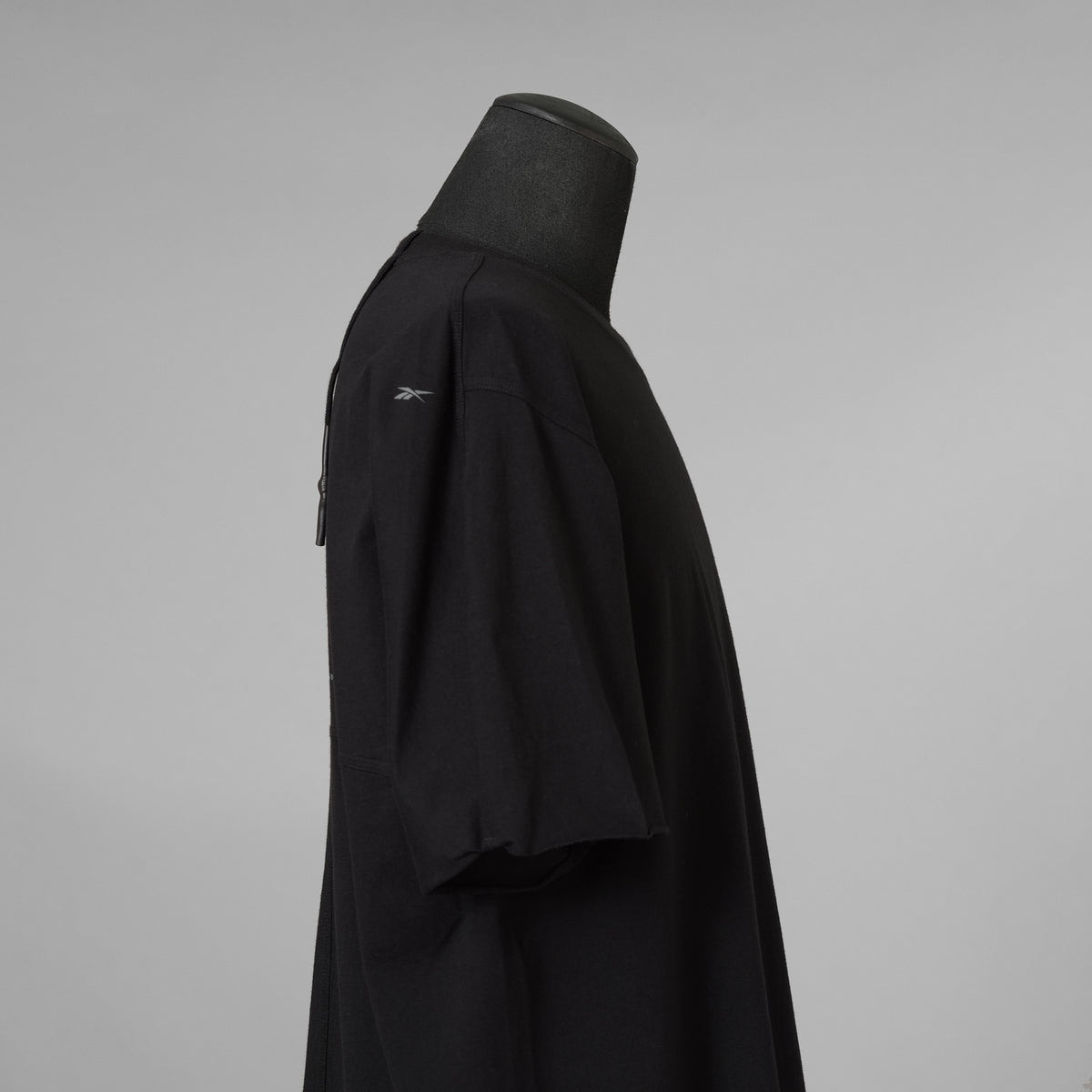 11 BY BORIS BIDJAN SABERI x Reebok LTD コラボ / 美品 25SS CONSTRUCTED TEE 半袖Tシャツ / RMAA016C99JER001 / size L (BLACK) 352158-in-ue