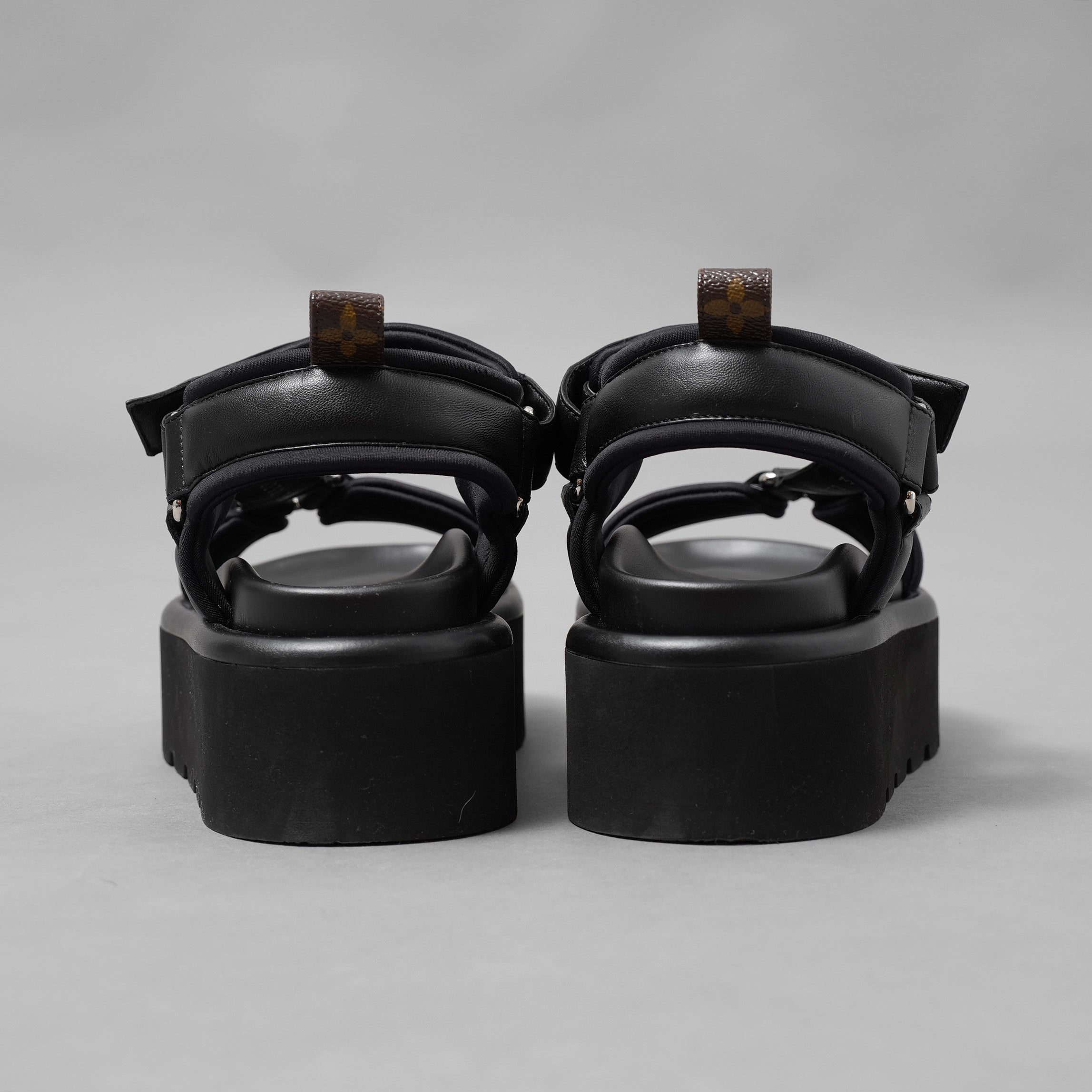 LOUIS VUITTON ルイヴィトン / 美品 23SS プールピローサンダル / SC 0232 / size 36 (23cm) BLACK