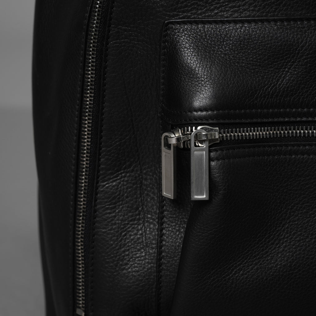 RICK OWENS リックオウエンス / 美品 24SS LIDO期 Classic Zip Leather Backpack カーフレザー バッグパック / RA01E0671 / BLACK 352165-in-ue アクセサリー