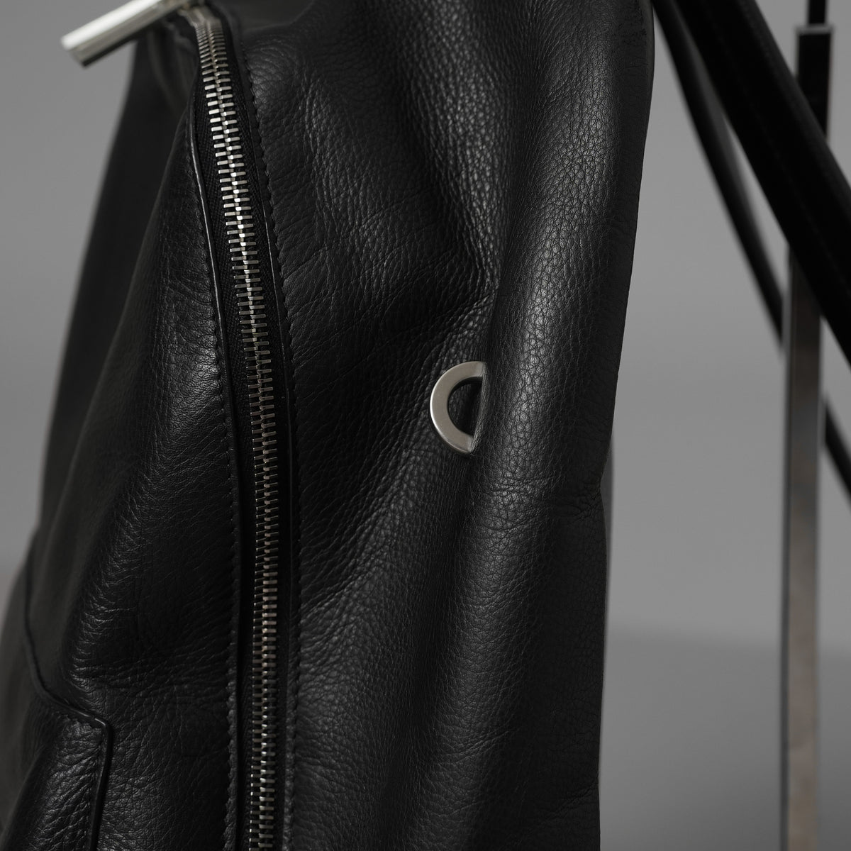 RICK OWENS リックオウエンス / 美品 24SS LIDO期 Classic Zip Leather Backpack カーフレザー バッグパック / RA01E0671 / BLACK 352165-in-ue アクセサリー
