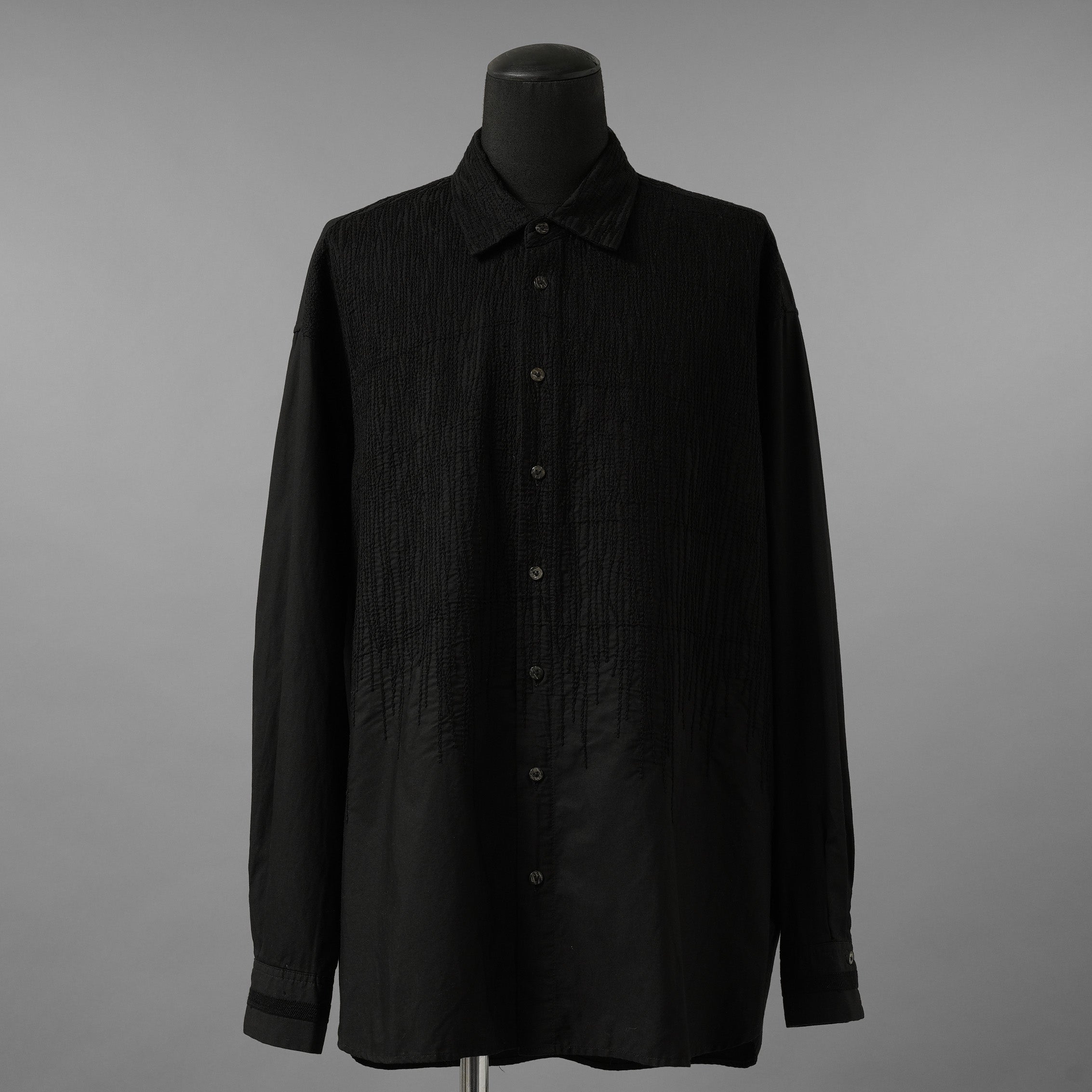 The Viridi-anne ザ ヴィリディアン / 25SS エンブロイダリーシャツ 長袖シャツ / VI-3851-02 / size 2 (BLACK)