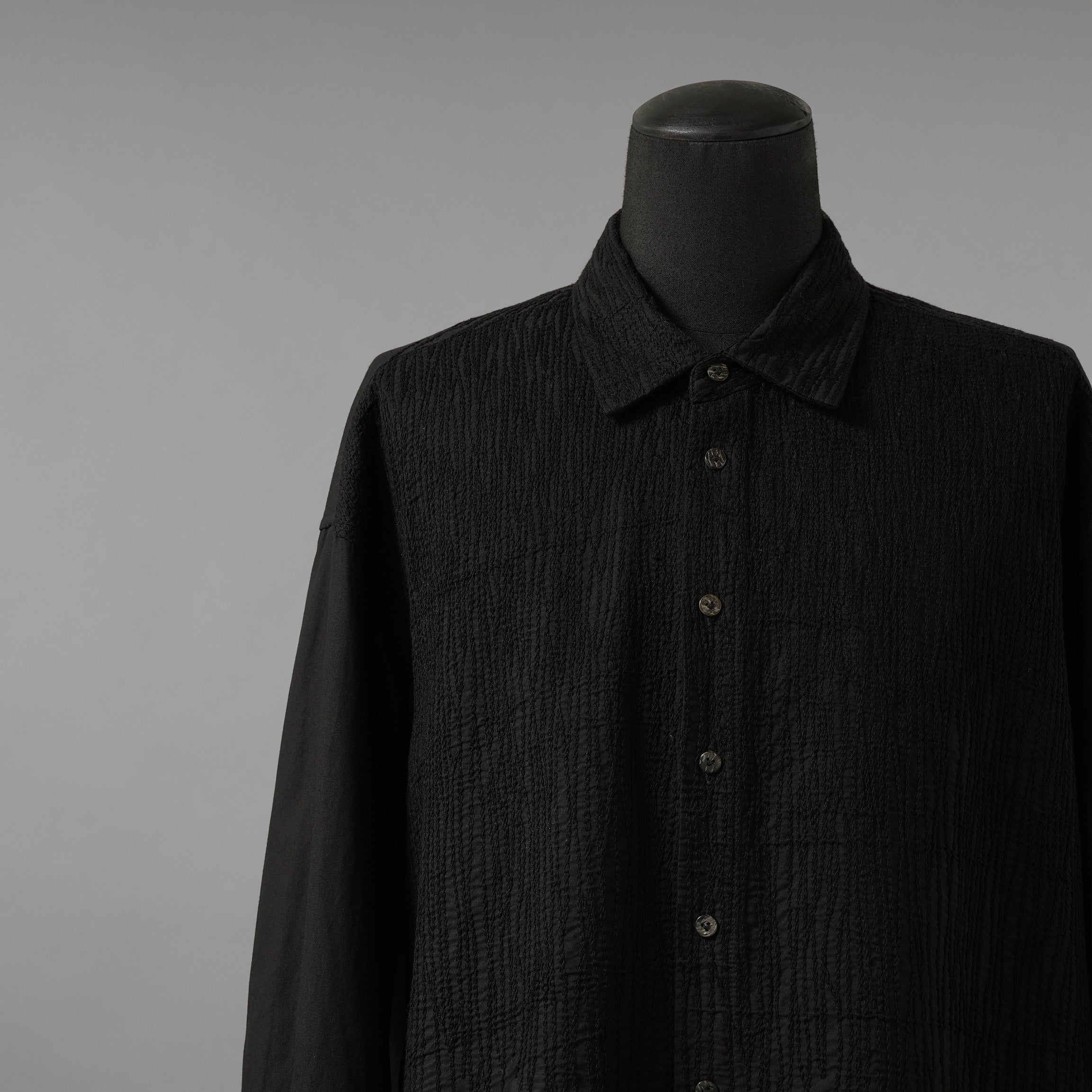 The Viridi-anne ザ ヴィリディアン / 25SS エンブロイダリーシャツ 長袖シャツ / VI-3851-02 / size 2 (BLACK)