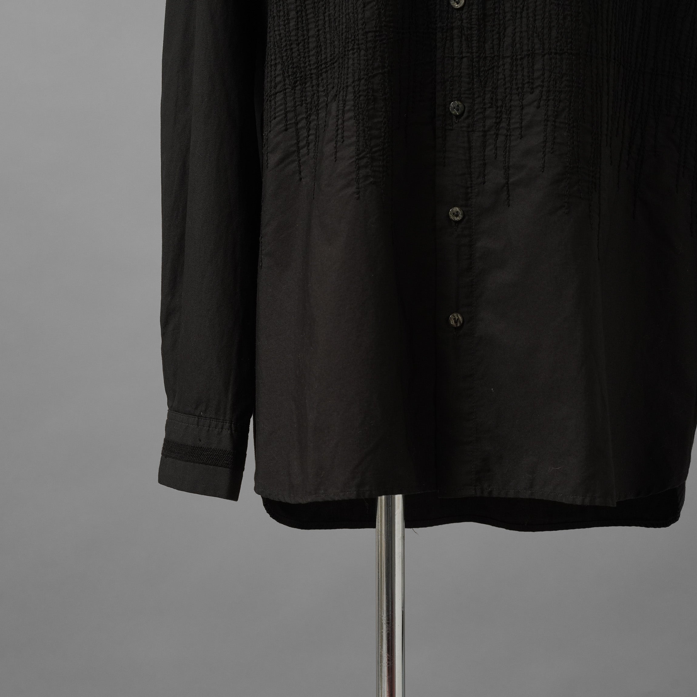 The Viridi-anne ザ ヴィリディアン / 25SS エンブロイダリーシャツ 長袖シャツ / VI-3851-02 / size 2 (BLACK)