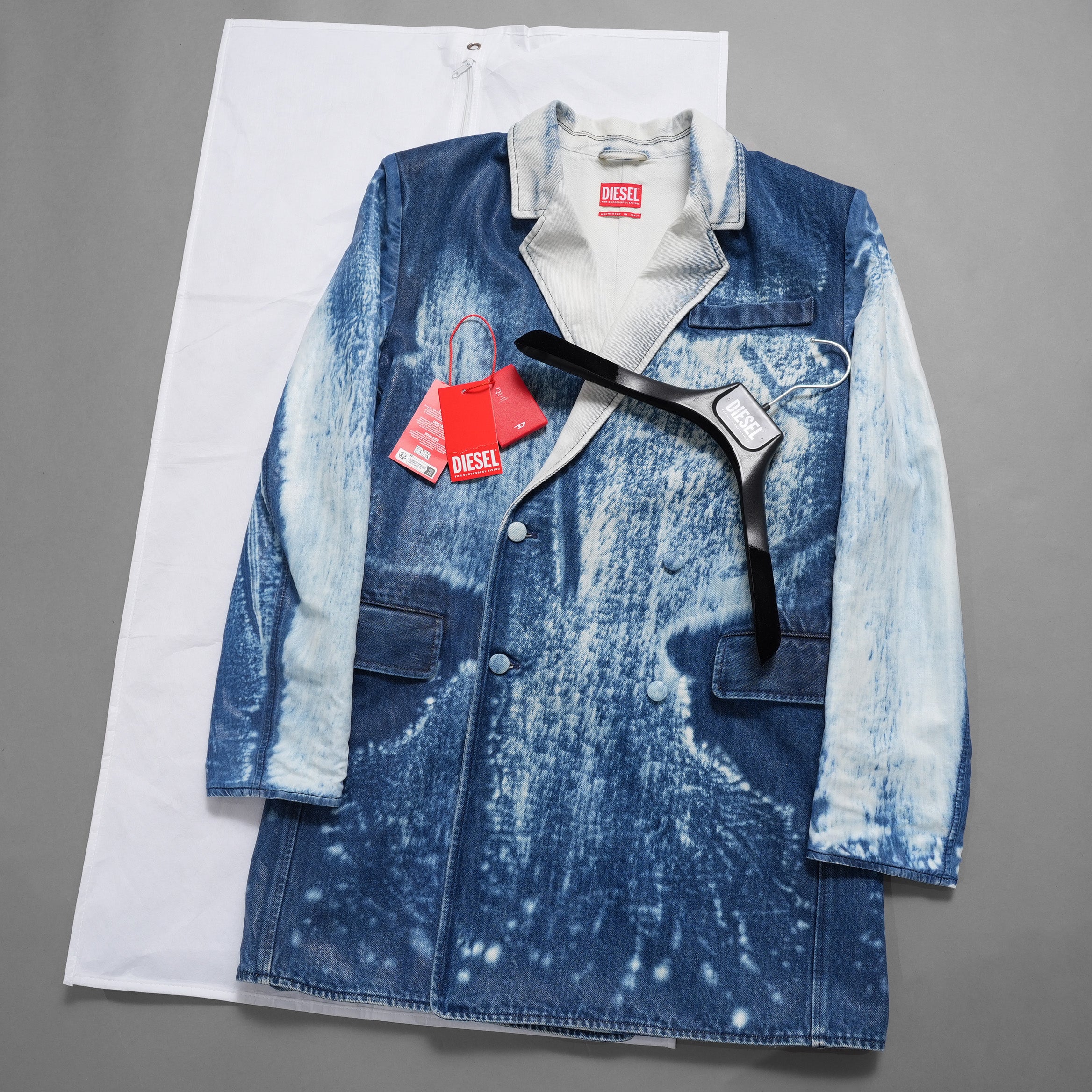 未使用 DIESEL ディーゼル / 新作 26SS ダブルブレスト ジャケット / DE-LUMEA-FSI1 / size M (INDIGO) ユニセックス レディース