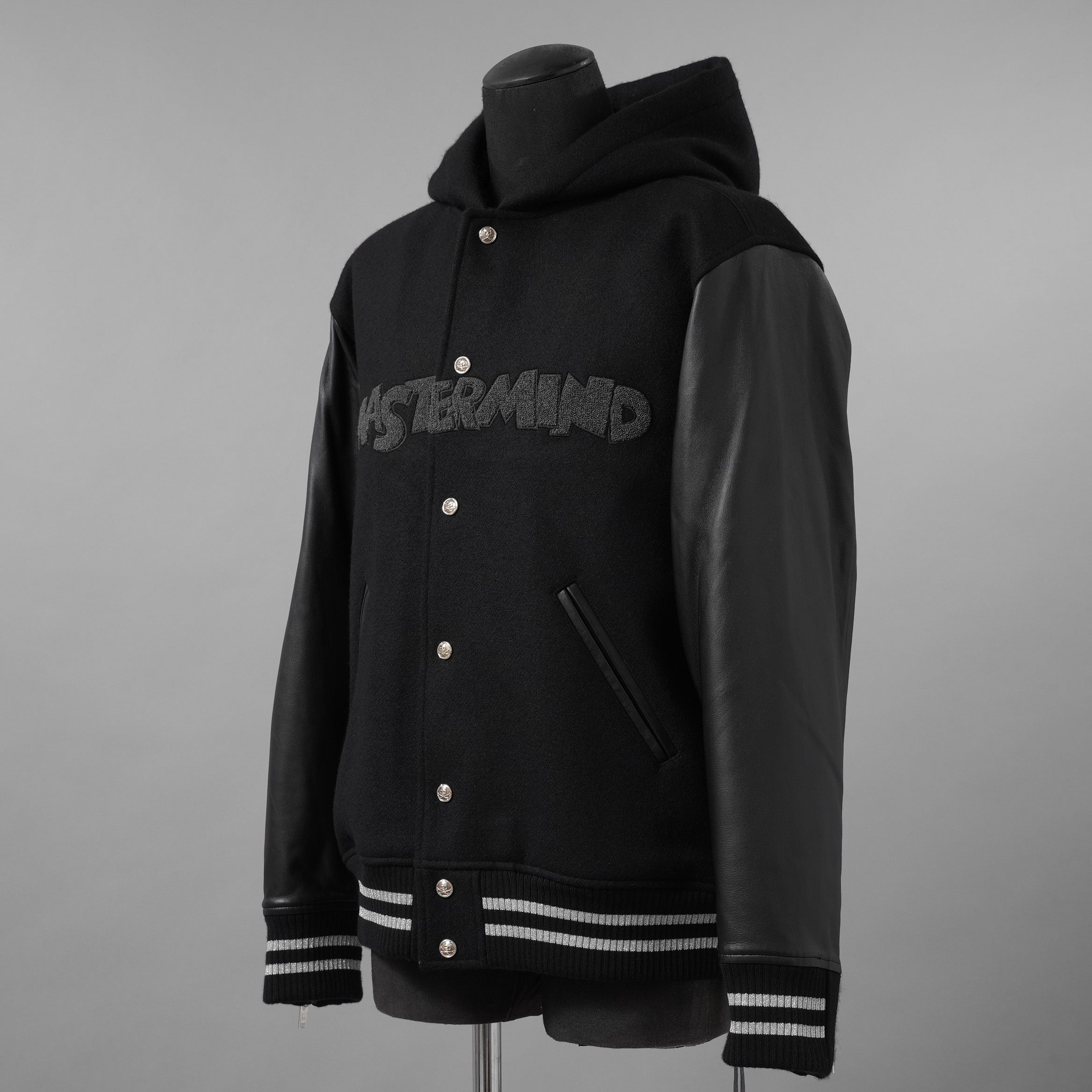 mastermind JAPAN マスターマインドジャパン ジャケット / 美品 22AW BE STRONG カシミアファー / フード付きスタジアムジャンパー / ジャケット / MW21S07-BL007-101 / size S (BLACK)