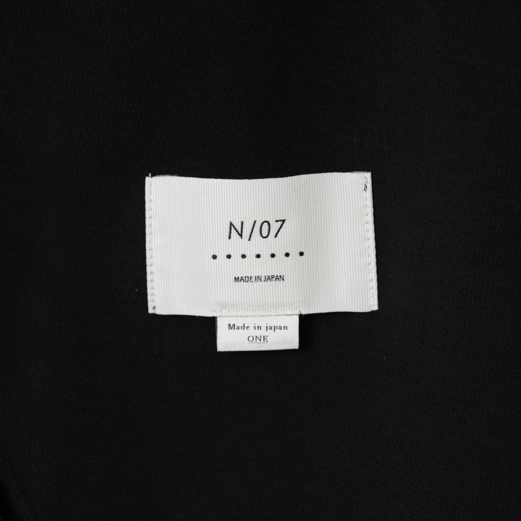 N/07 エヌゼロナナ / 美品 25AW 2TUCKS EASY SHORTS RIBBED CARDBOARD KNIT JERSEY ショートパンツ / L0-PT-011 / size ONE SIZE (BLACK)  352163-uen
