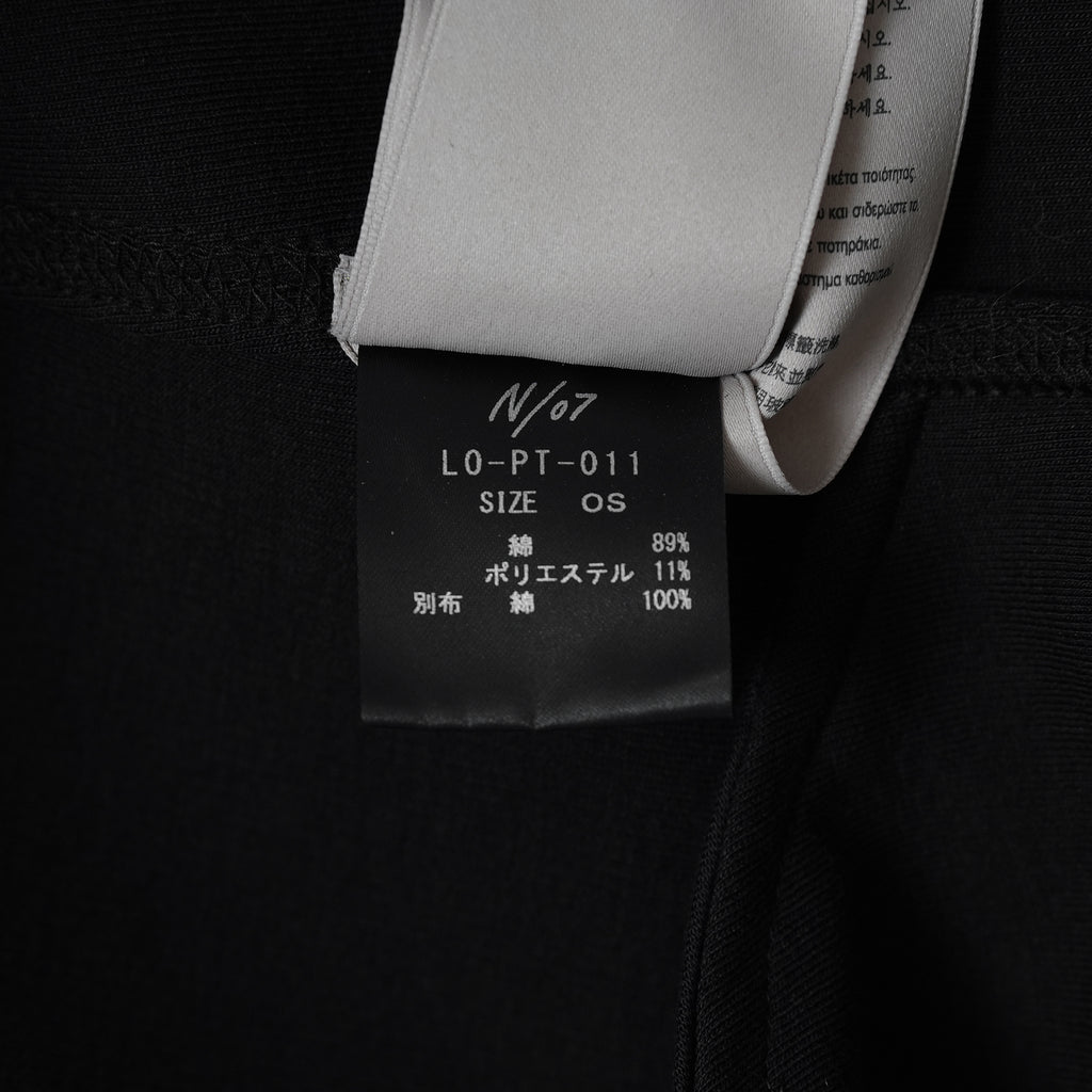 N/07 エヌゼロナナ / 美品 25AW 2TUCKS EASY SHORTS RIBBED CARDBOARD KNIT JERSEY ショートパンツ / L0-PT-011 / size ONE SIZE (BLACK)  352163-uen