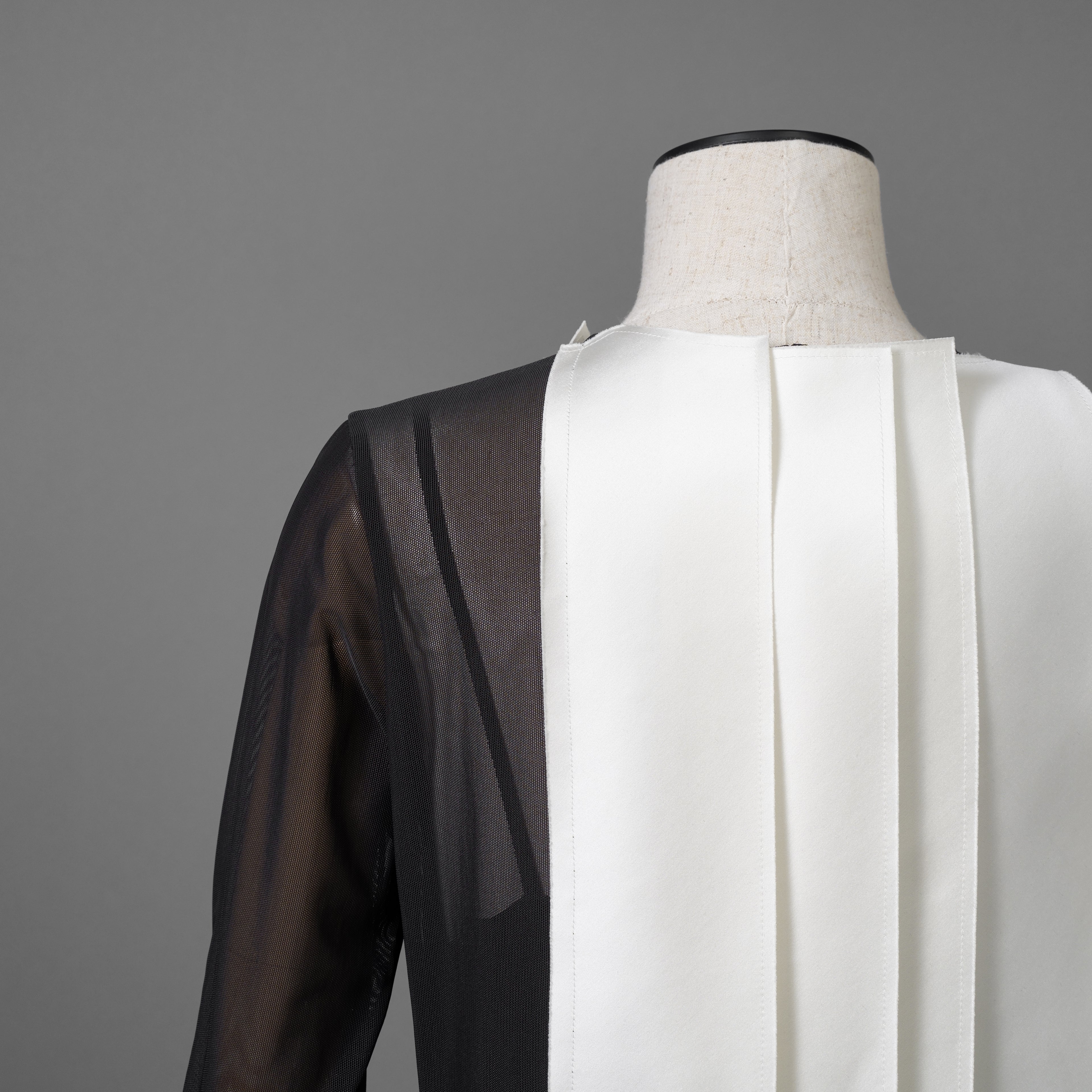 sacai サカイ / 23AW 美品 ウール×ポリエステル ワンピース / 23-06951 / size 1 (BLACK×WHITE）レディース