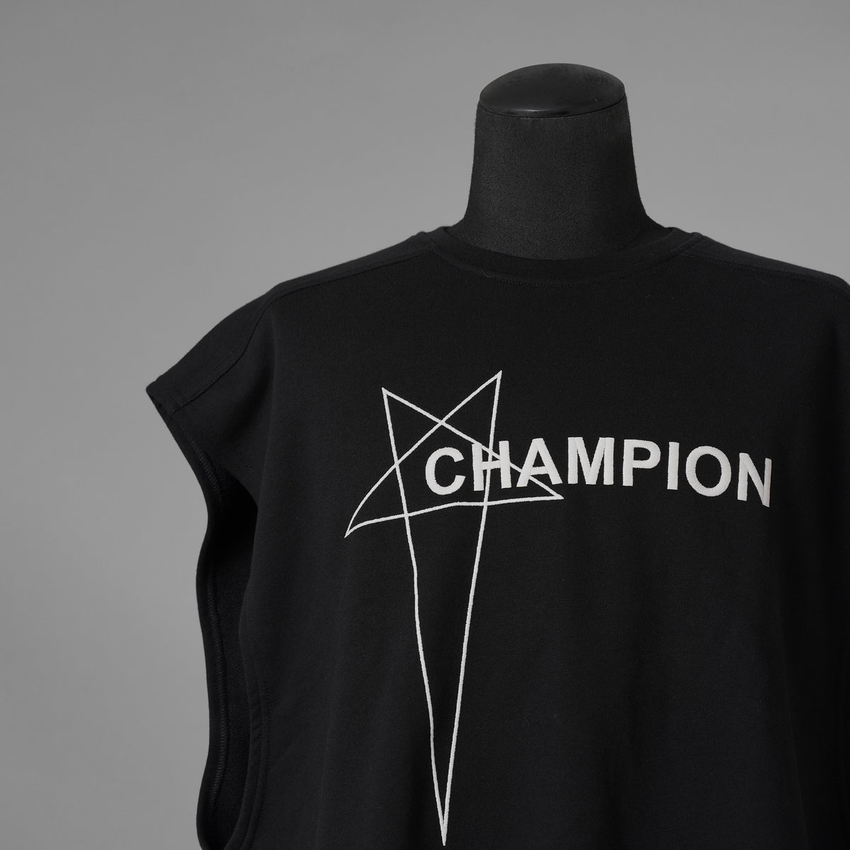 RICK OWENS x Champion リックオウエンス x チャンピオン / 美品 25SS Micro Tatlin T-Shirt マイクロ・タトリン ノースリーブ  Tシャツ / CM01E1666-CHFE / size S (BLACK) 352169-in-ue