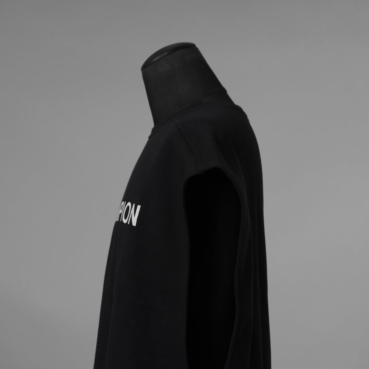 RICK OWENS x Champion リックオウエンス x チャンピオン / 美品 25SS Micro Tatlin T-Shirt マイクロ・タトリン ノースリーブ  Tシャツ / CM01E1666-CHFE / size S (BLACK) 352169-in-ue
