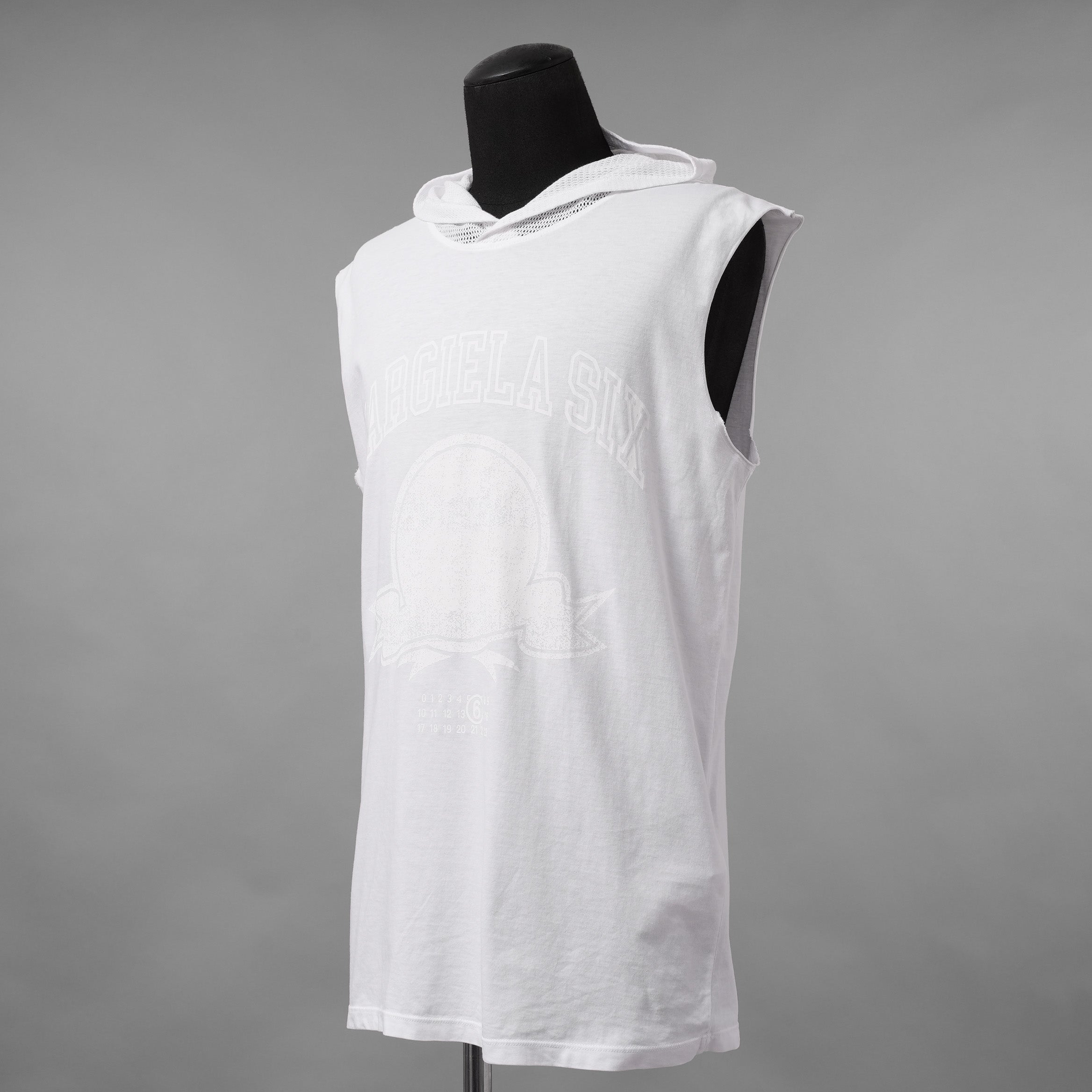 MM6 Maison Margiela エムエムシックス メゾンマルジェラ / 美品 21SS MARGIELA SIX プリント ノースリーブ フーディー パーカー / SH2NL0009 M20115 / size S (WHITE)
