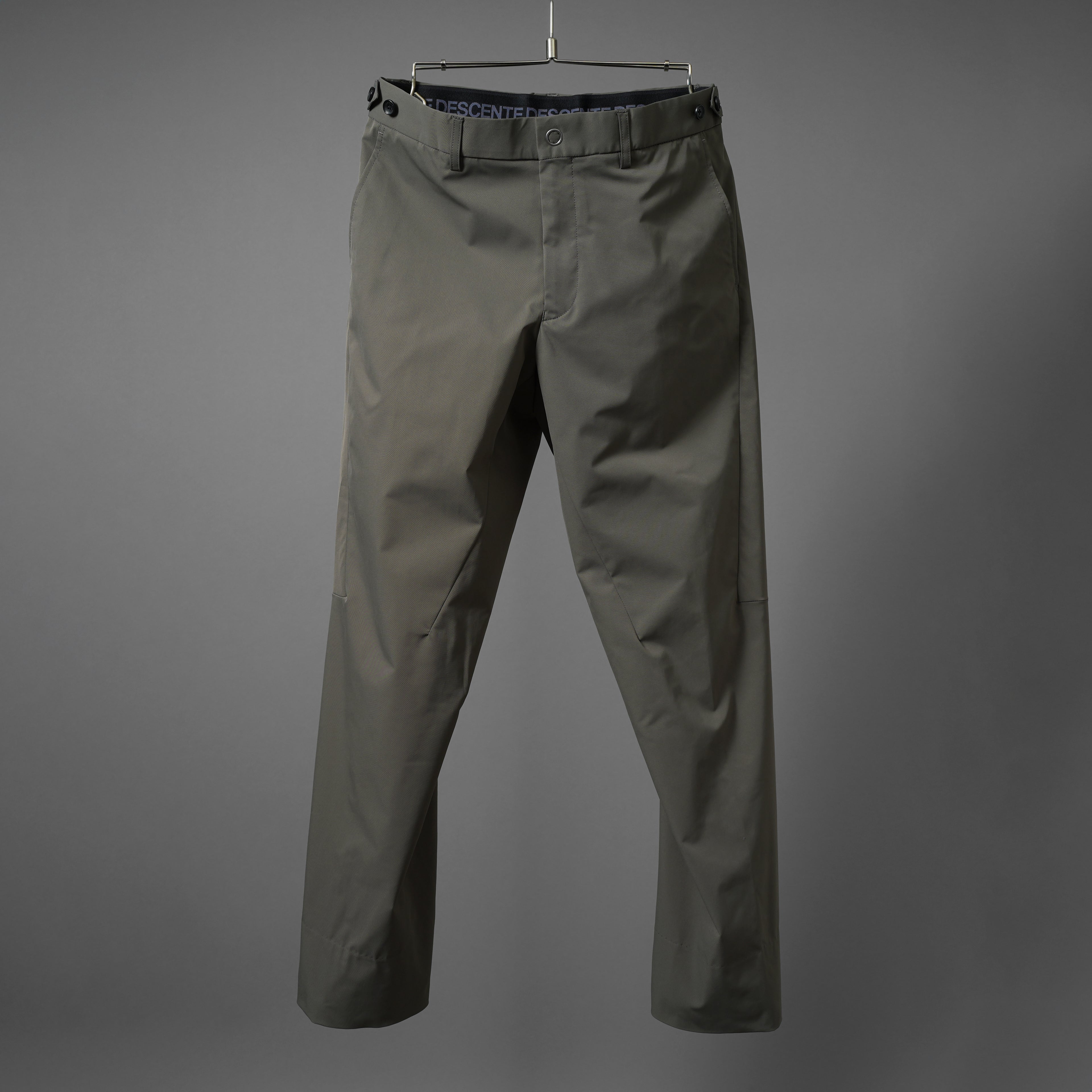 DESCENTE デサント / SOLOTEX DRYストレッチスーツ セットアップ / ジャケット パンツ / size A6(M) カーキグレー