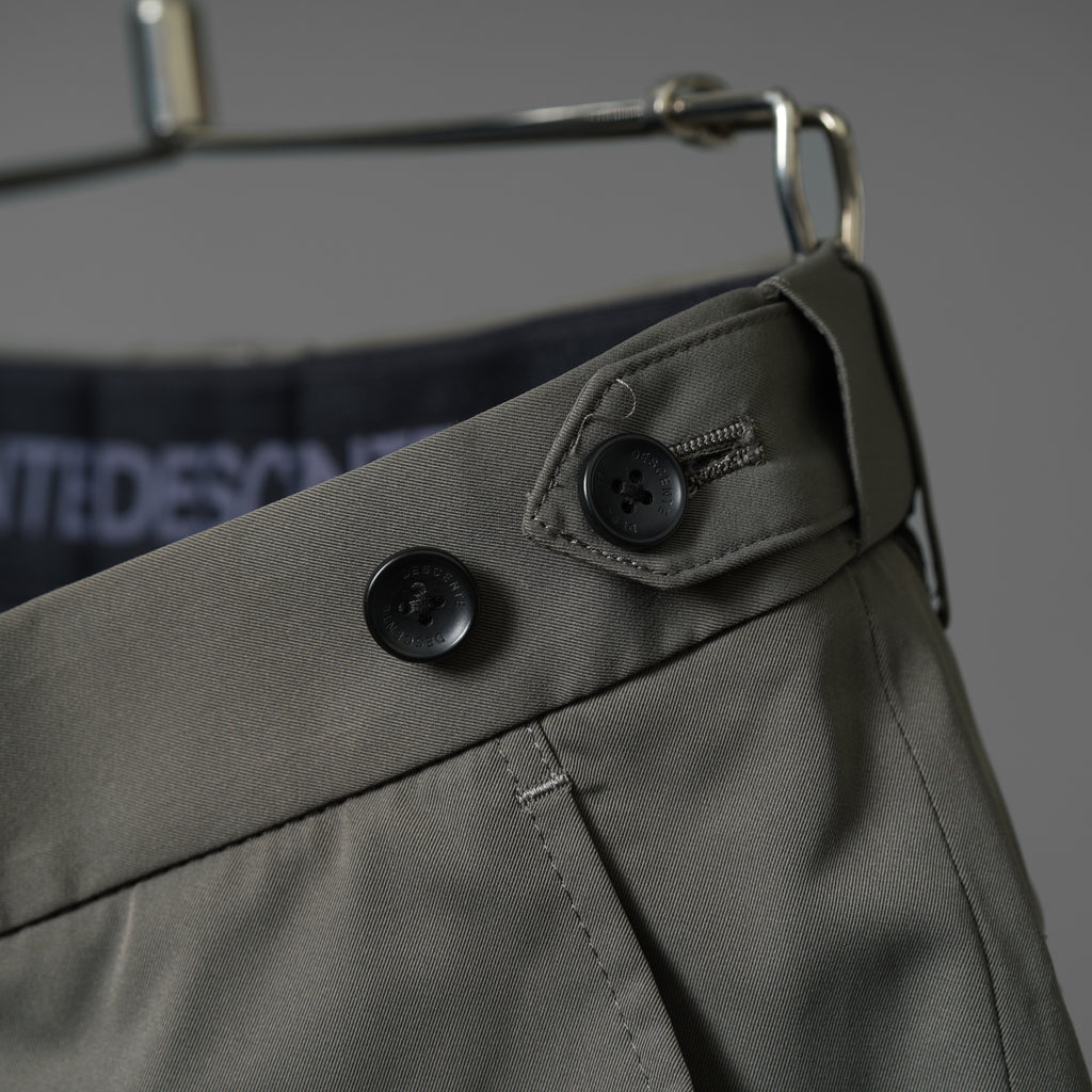 DESCENTE デサント / SOLOTEX DRYストレッチスーツ セットアップ / ジャケット パンツ / size A6(M) カーキグレー