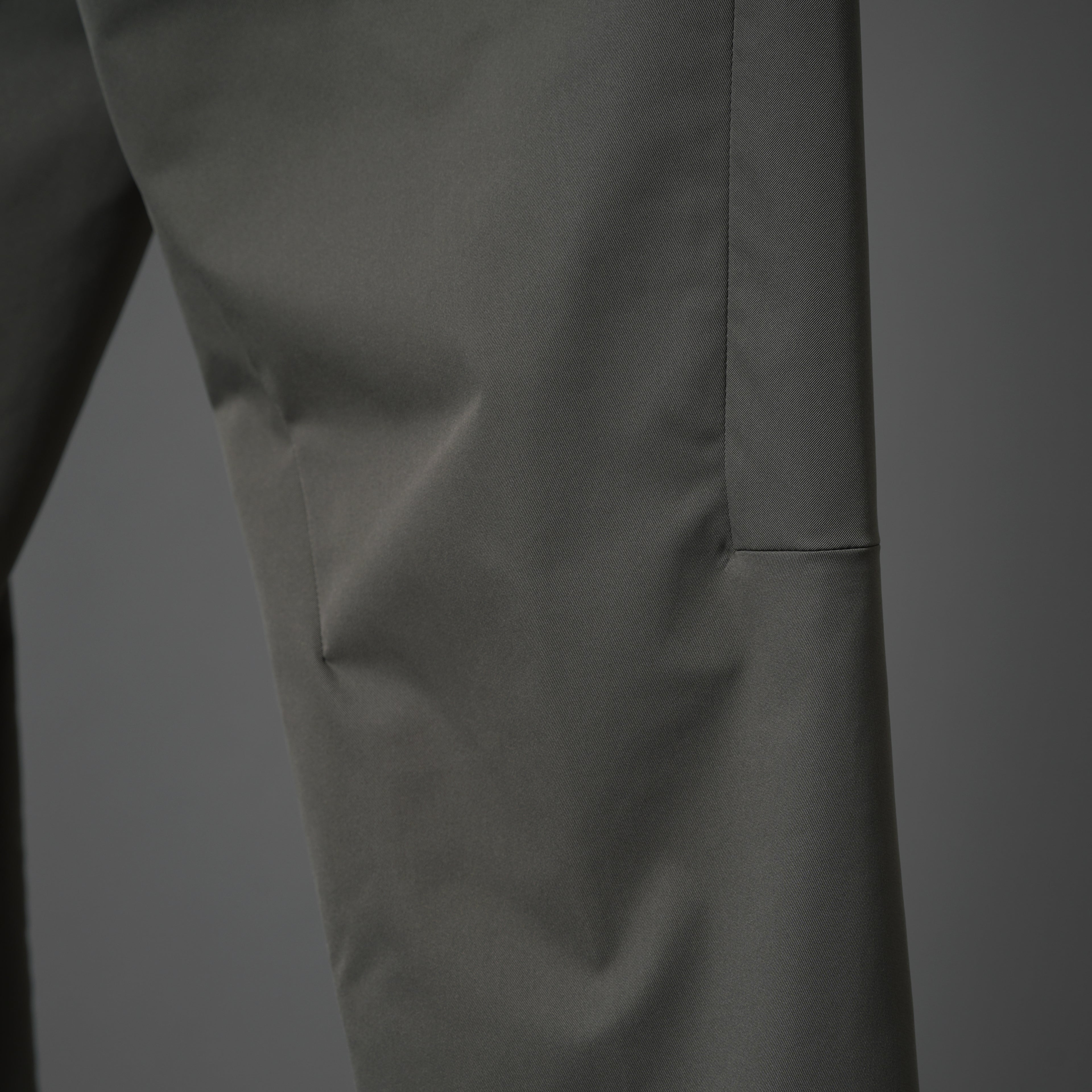 DESCENTE デサント / SOLOTEX DRYストレッチスーツ セットアップ / ジャケット パンツ / size A6(M) カーキグレー