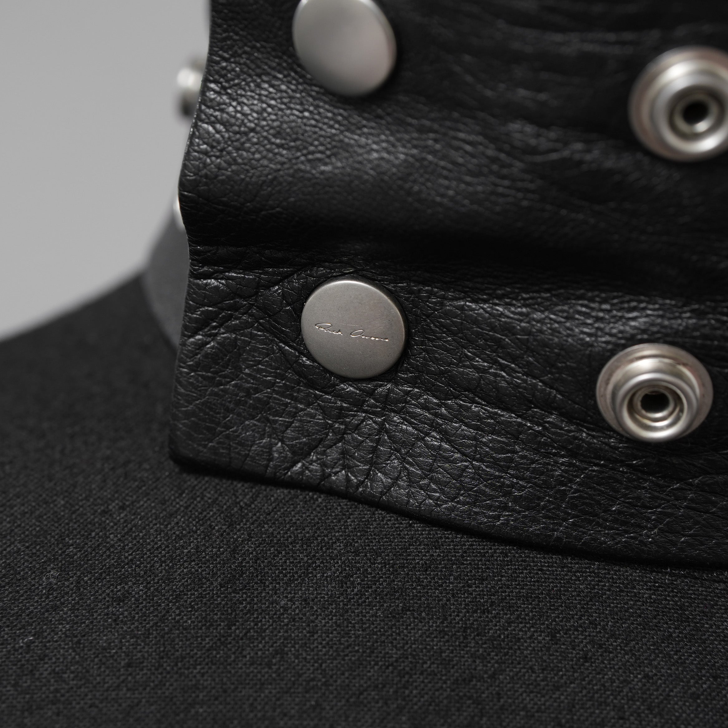 Rick Owens リックオウエンス / BIGBANG TAEYANG 着用 / 22AW STROBE Studded Leather Choker レザーチョーカー アクセサリー /  BLACK