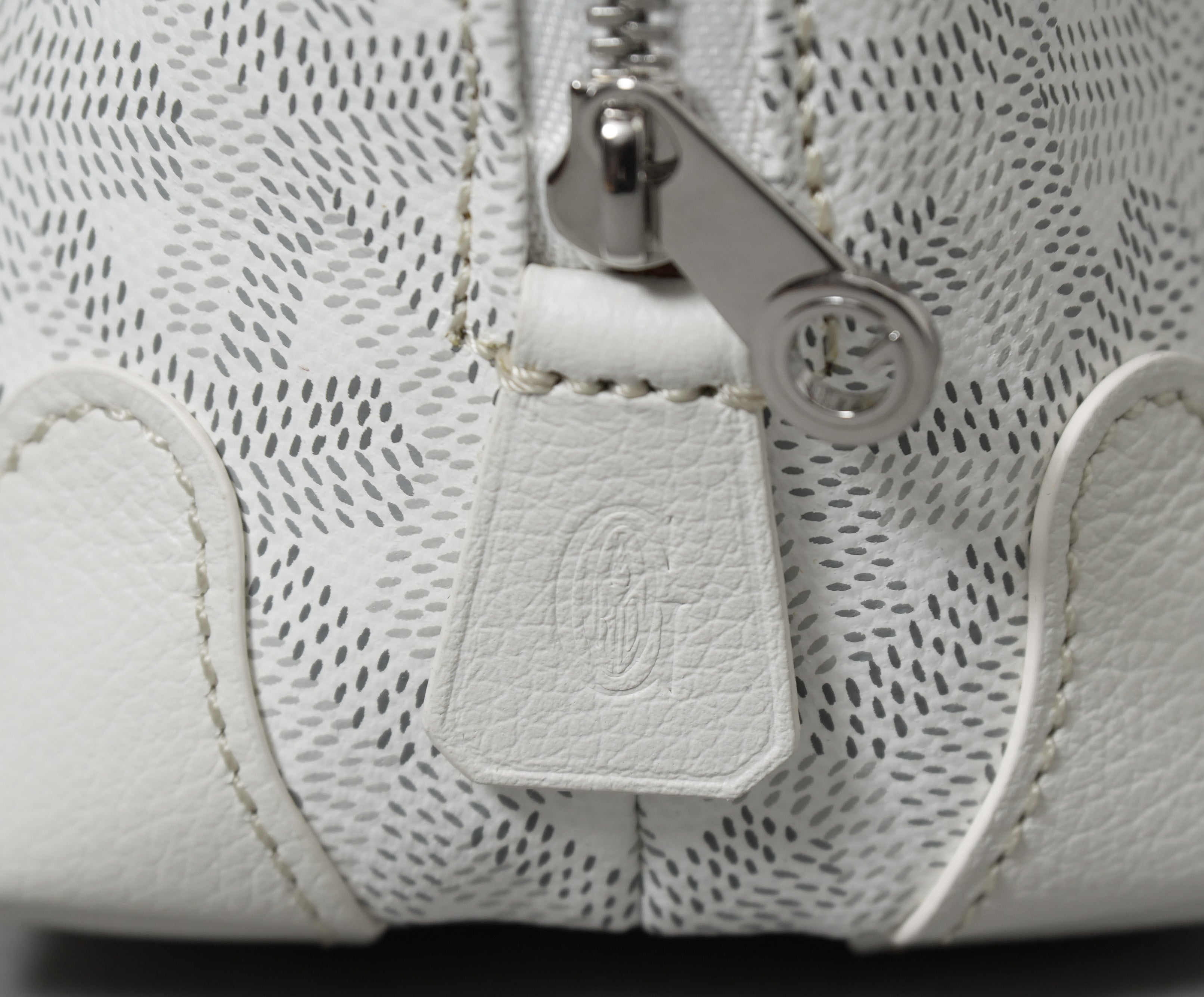 GOYARD ゴヤール / 美品 ヴァンドーム コスメティックポーチ 化粧ポーチ トラベルポーチ ポシェット / WHITE アクセサリー