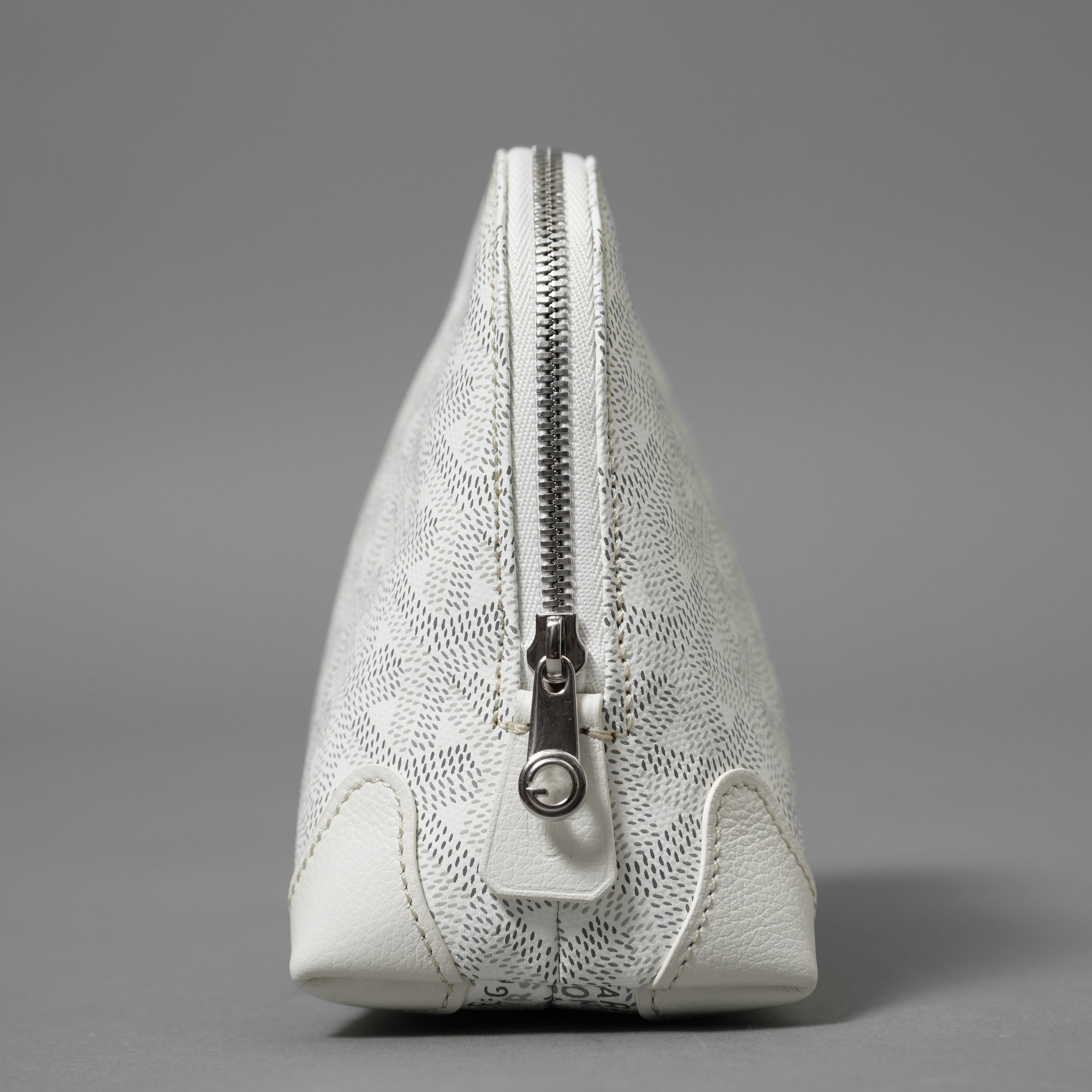 GOYARD ゴヤール / 美品 ヴァンドーム コスメティックポーチ 化粧ポーチ トラベルポーチ ポシェット / WHITE アクセサリー