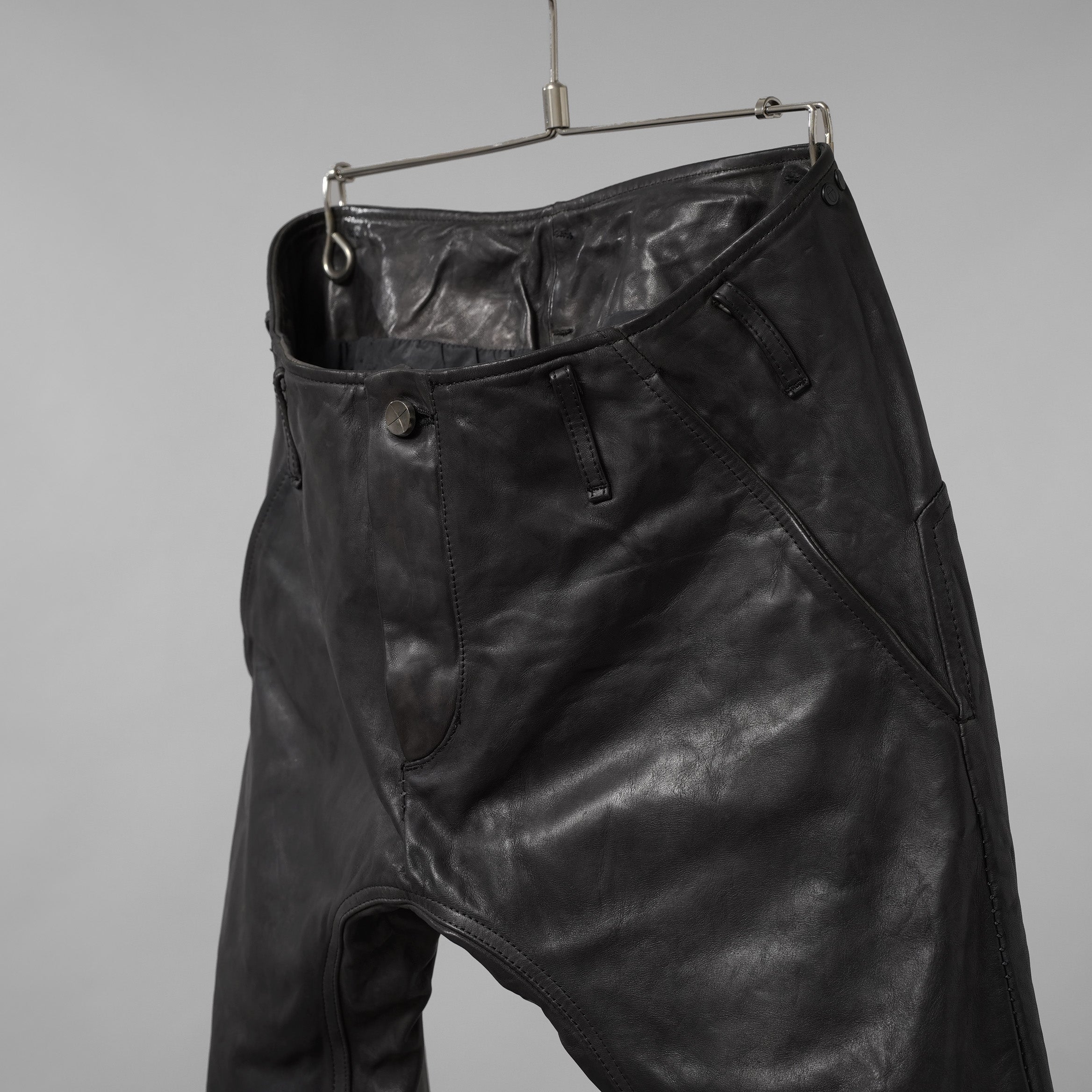 未使用 incarnation インカネーション /  23AW HORSE LEATHER PANTS オーバーロック ホースレザーパンツ ボトムス / size S (BLACK）