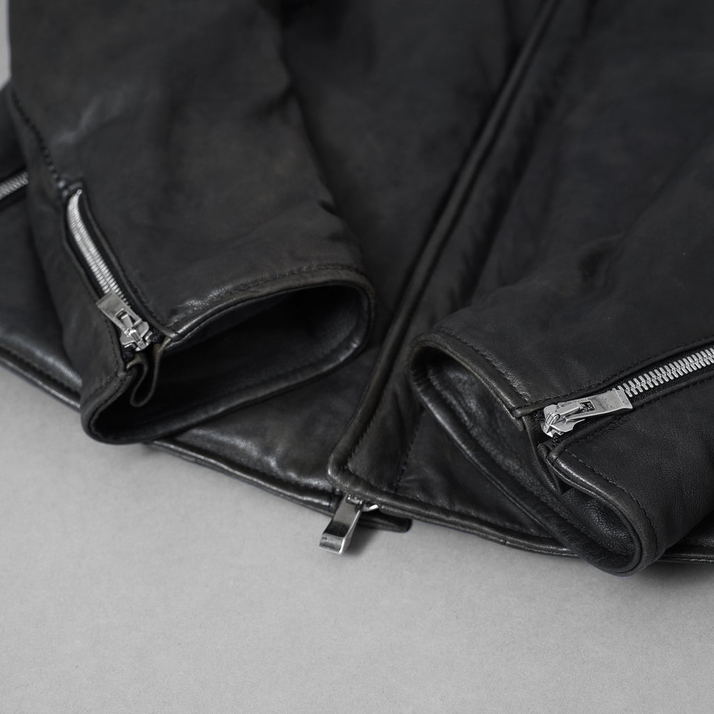 希少 incarnation インカネーション / 20AW 美品 Sheep Object Dyed / Hi Neck "LINED" Spiral Arm Leather Moto Down Jacket  シープレザー オーバーロック ダウン ジャケット / size S (BLACK) 123071-alm