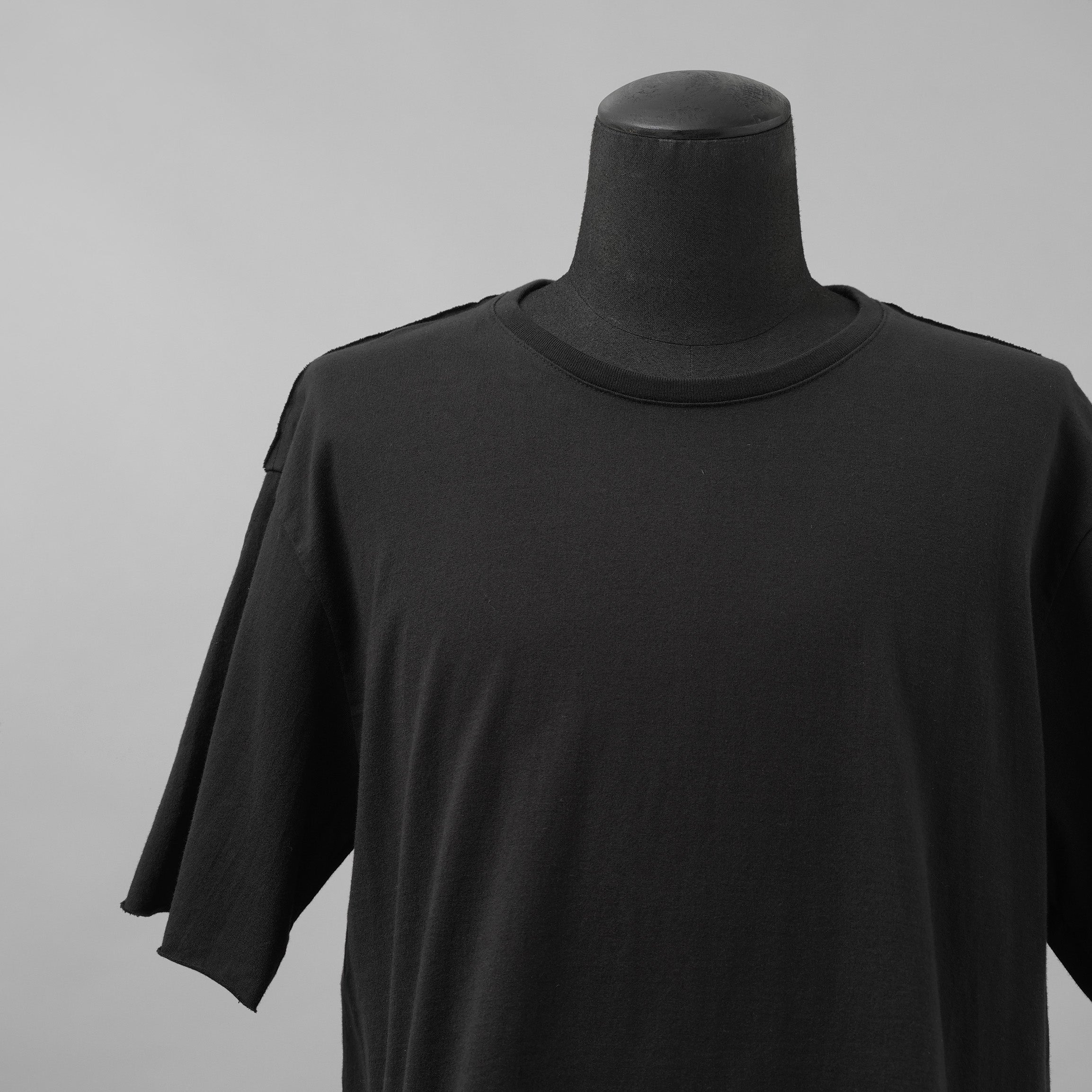 wjk ダヴルジェイケイ / 24 wide cut-off crew-neck S-S Tシャツ/ 7327 js01d / size M (BLACK)