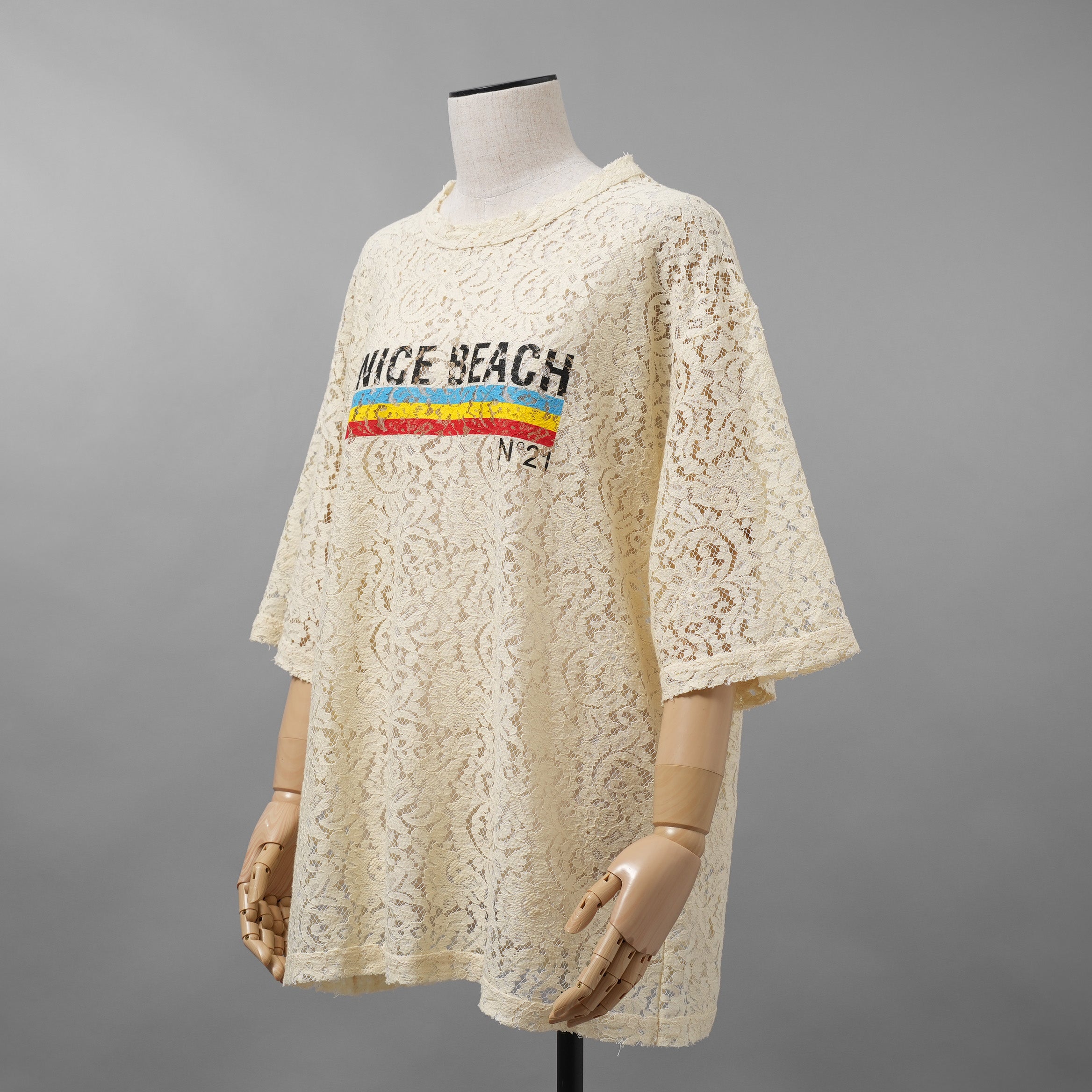 N°21 ヌメロヴェントゥーノ / 22SS プリントレースTシャツ / 22S-G141-4123 / size 40 (IVORY) レディース