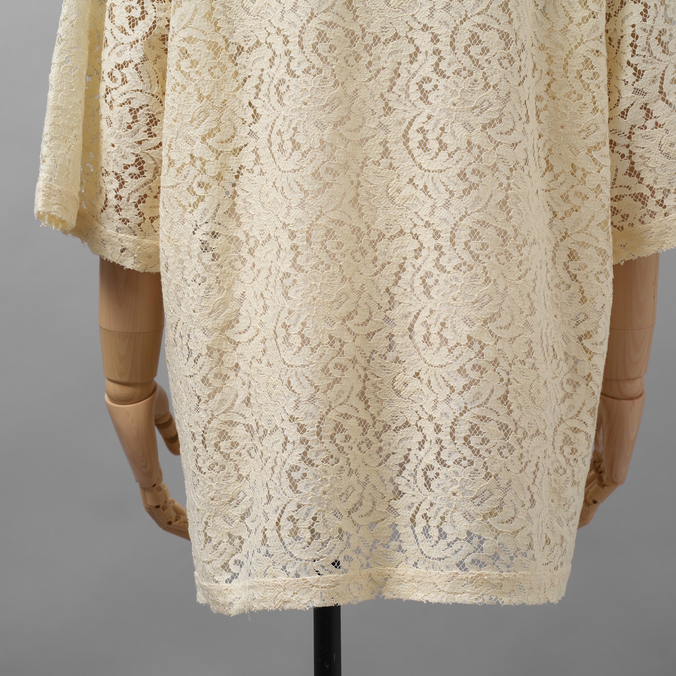N°21 ヌメロヴェントゥーノ / 22SS プリントレースTシャツ / 22S-G141-4123 / size 40 (IVORY) レディース