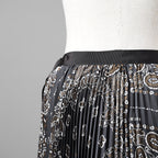 sacaiサカイ / 23SS 美品 Bandana Print Skirt バンダナプリント プリーツ スカート / 23-06801 / size 1 (BLACK) レディース