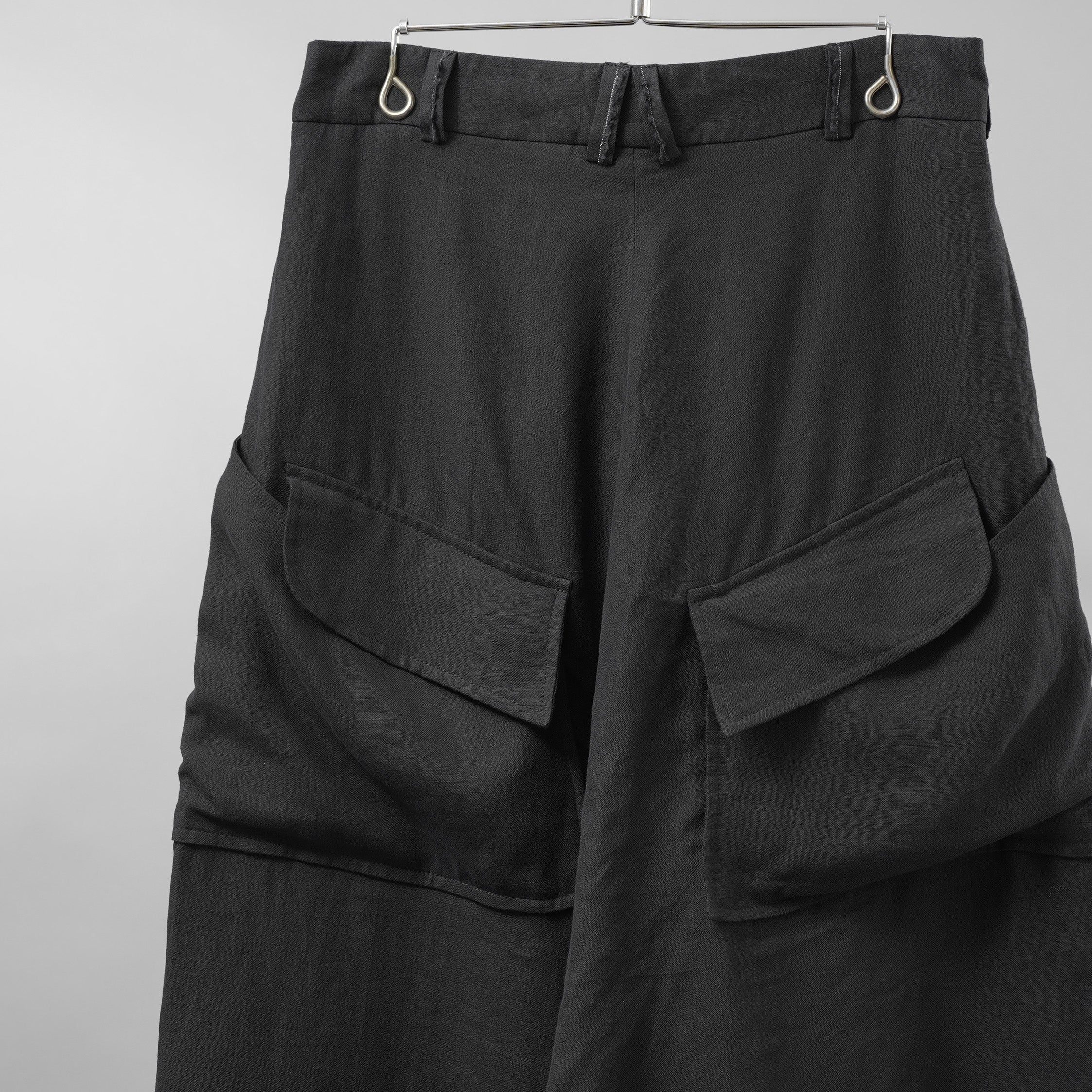 希少 SOSNOVSKA ソスノブスカ / Loaded Pocket Pants パンツ ボトムス / size M (BLACK)