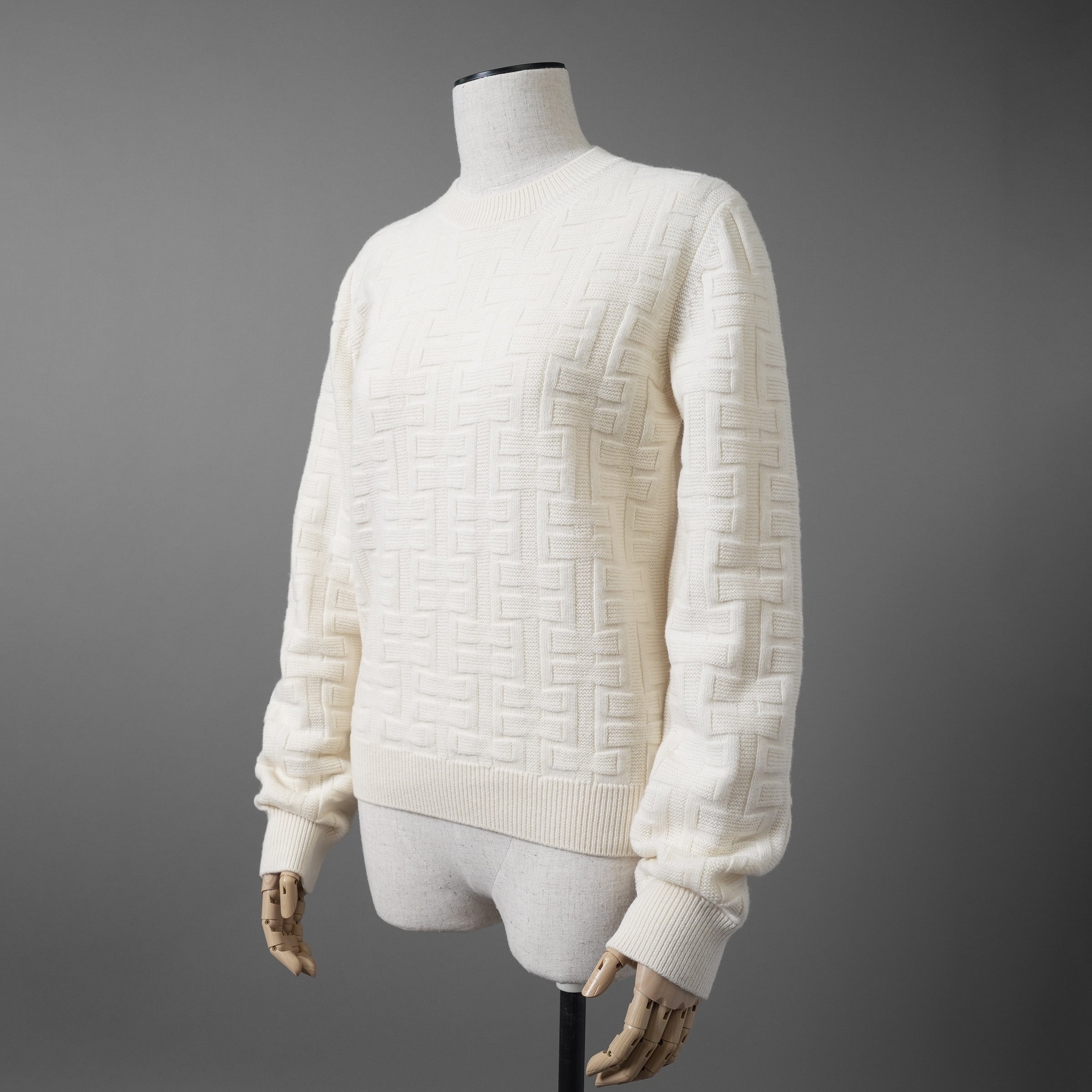 HERMES エルメス / 22AW 美品 Hアッシュ 長袖ニット / ウール ラウンジウェア ヴォヤージュ / 2H2630DA / size38 (WHITE)