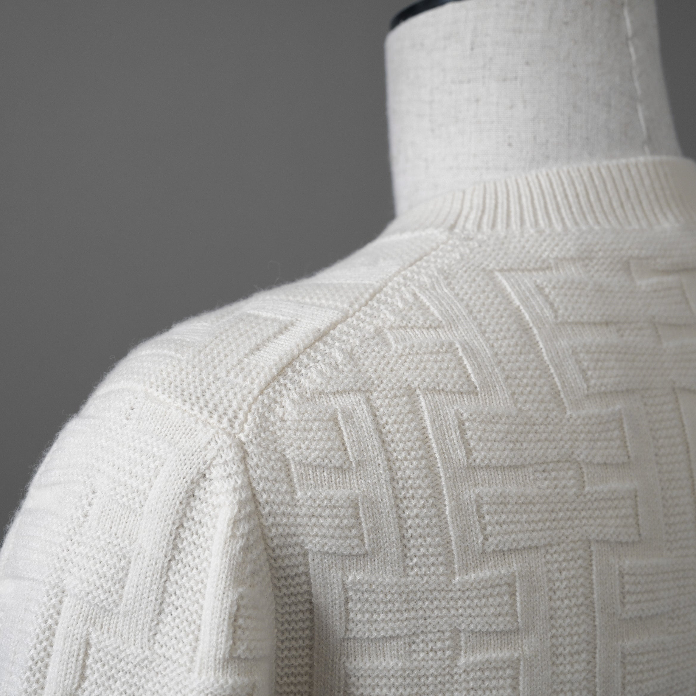 HERMES エルメス / 22AW 美品 Hアッシュ 長袖ニット / ウール ラウンジウェア ヴォヤージュ / 2H2630DA / size38 (WHITE)