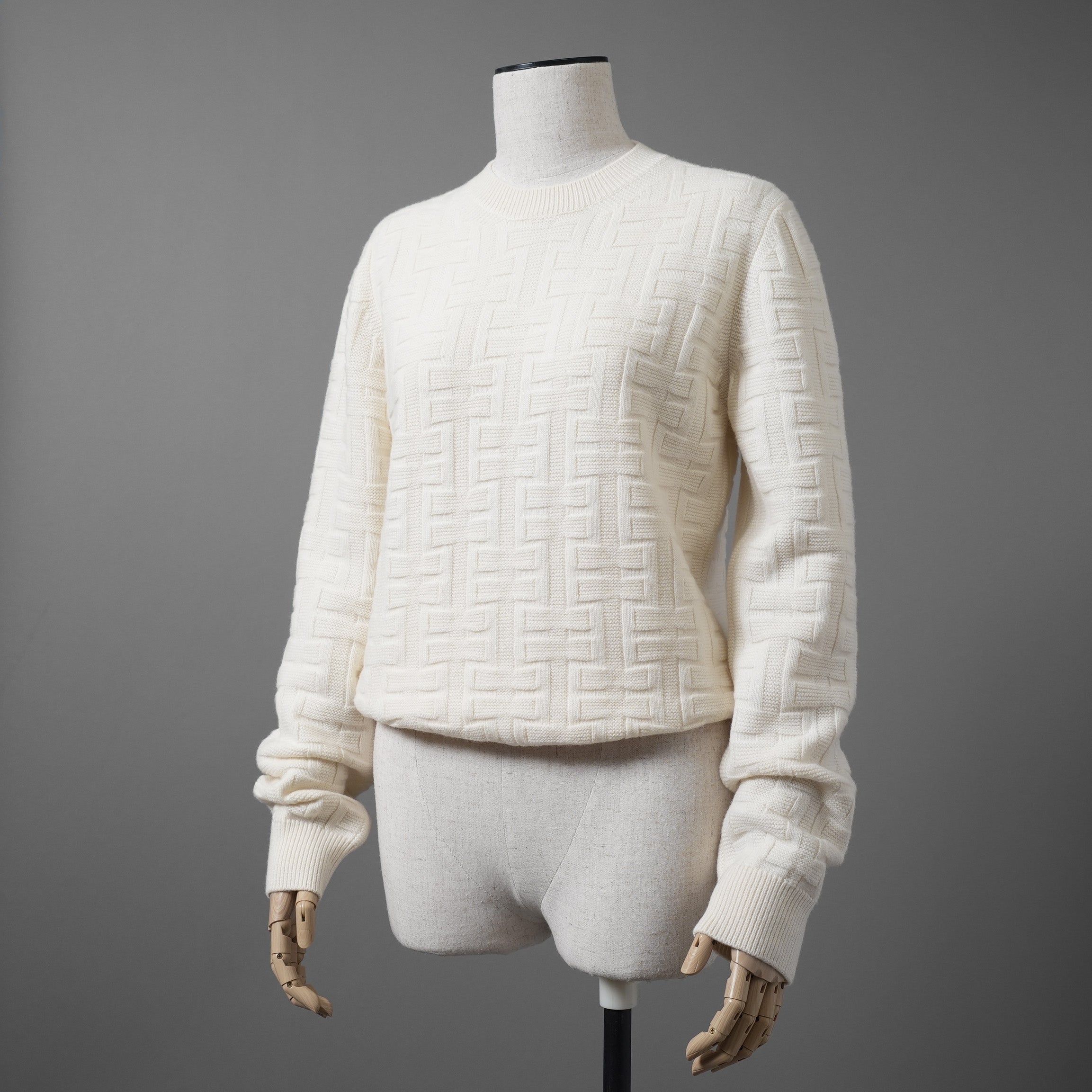 HERMES エルメス / 22AW 美品 Hアッシュ 長袖ニット / ウール ラウンジウェア ヴォヤージュ / 2H2630DA / size38 (WHITE)