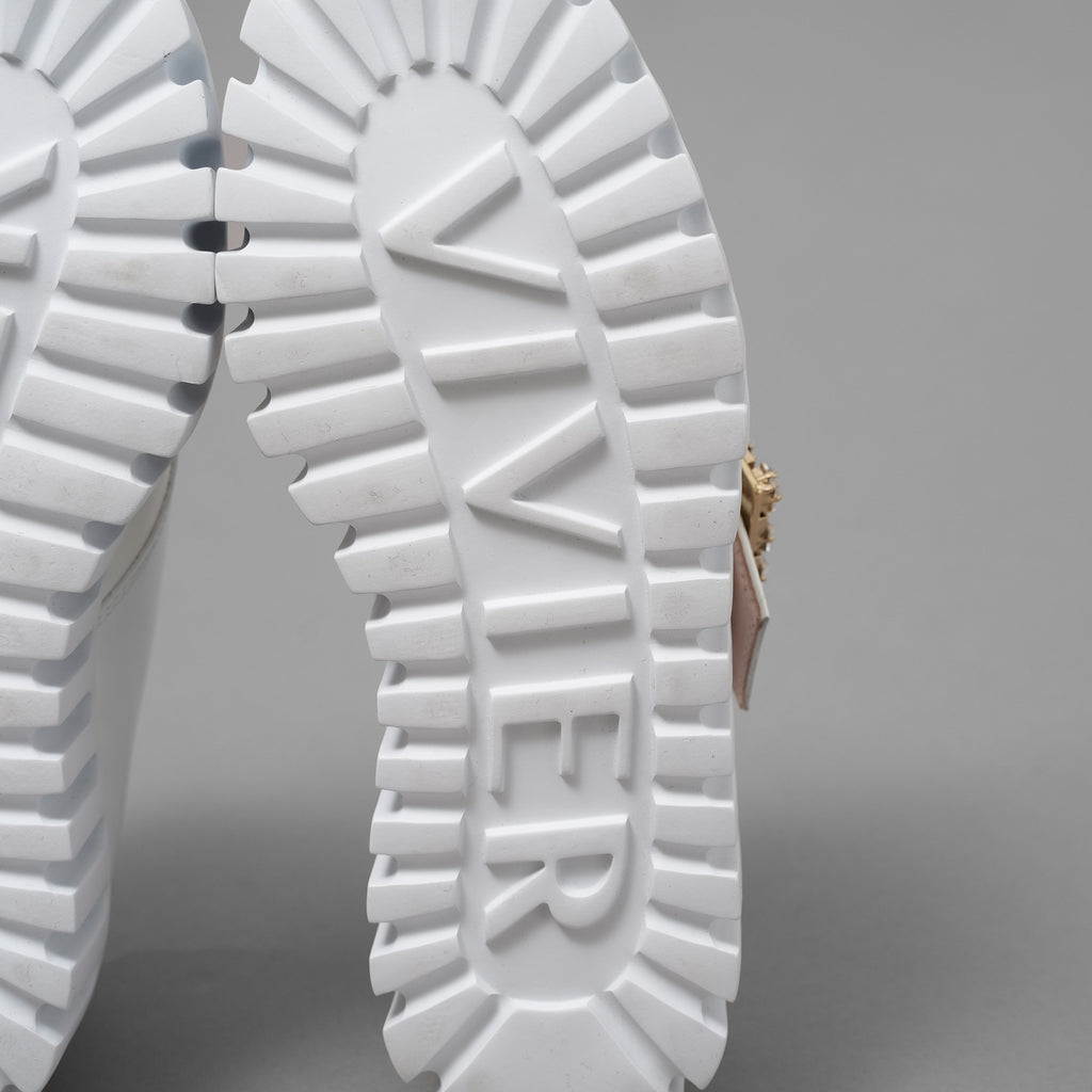Roger Vivier ロジェ ヴィヴィエ / 美品 22SS Viv' Go-Thick ヴィヴ ゴー シック ストラス バックル パテントレザー ローファー 厚底 シューズ / size 36 (23cm) WHITE レディース