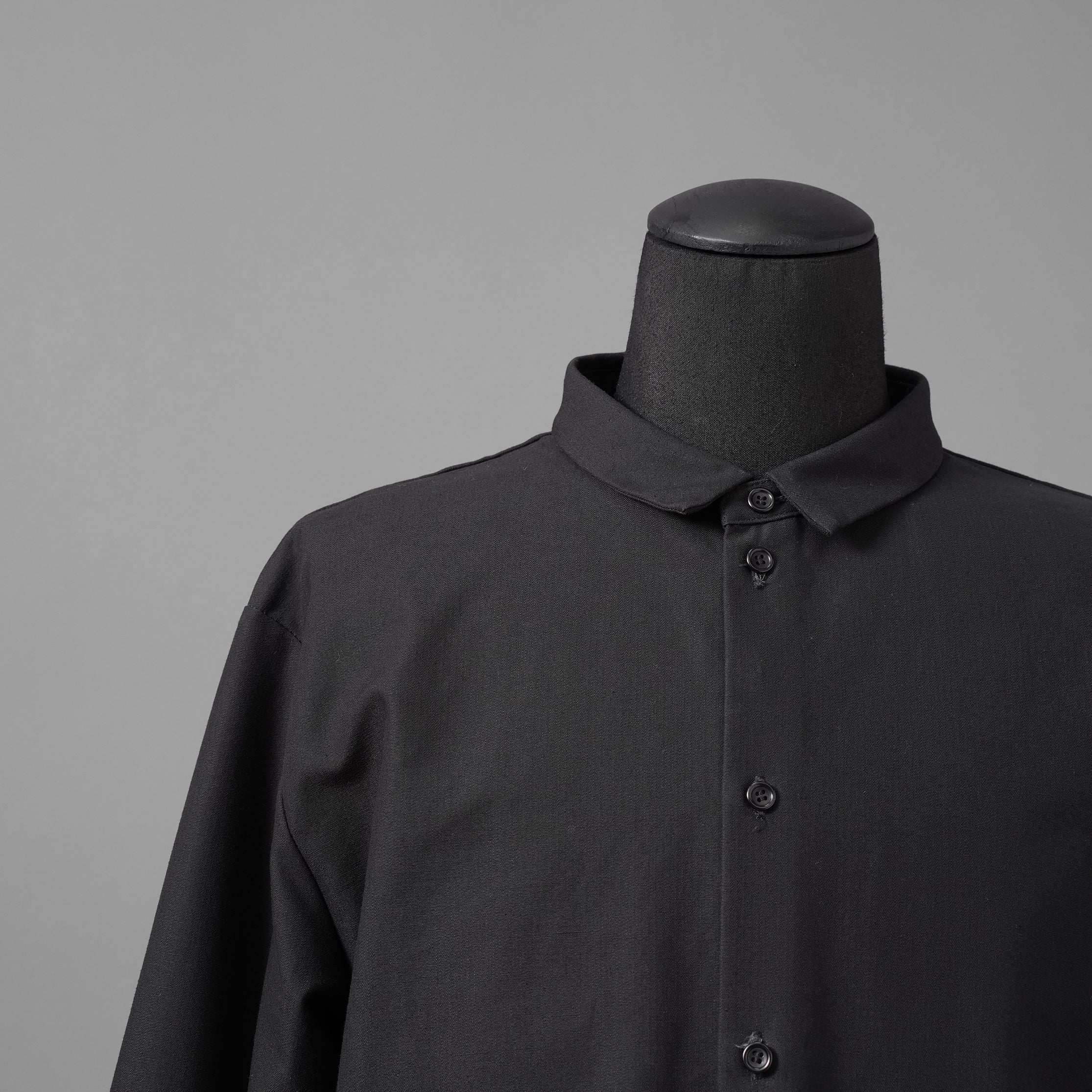 eofm イオフム / 長袖シャツ / size M (BLACK)