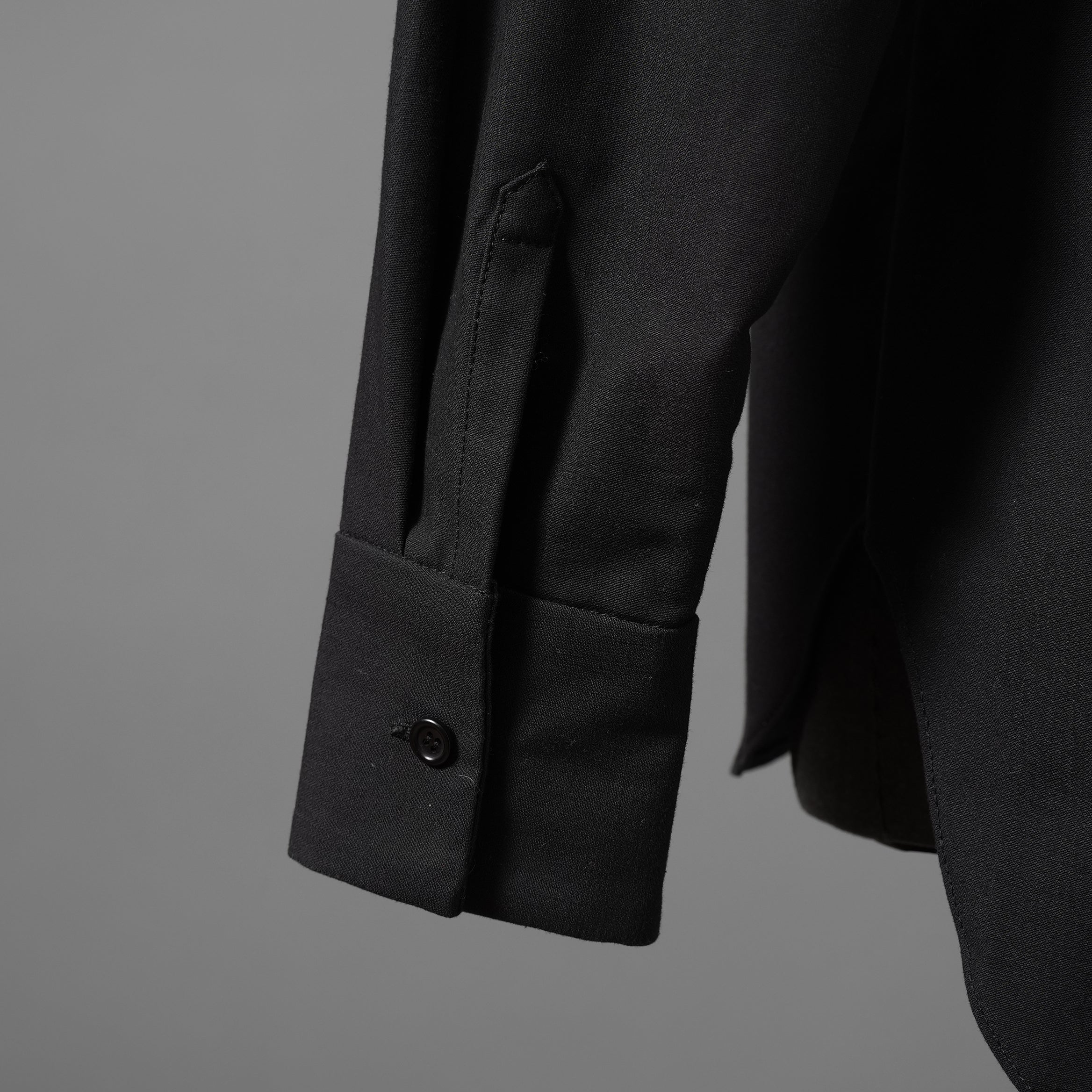 eofm イオフム / 長袖シャツ / size M (BLACK)