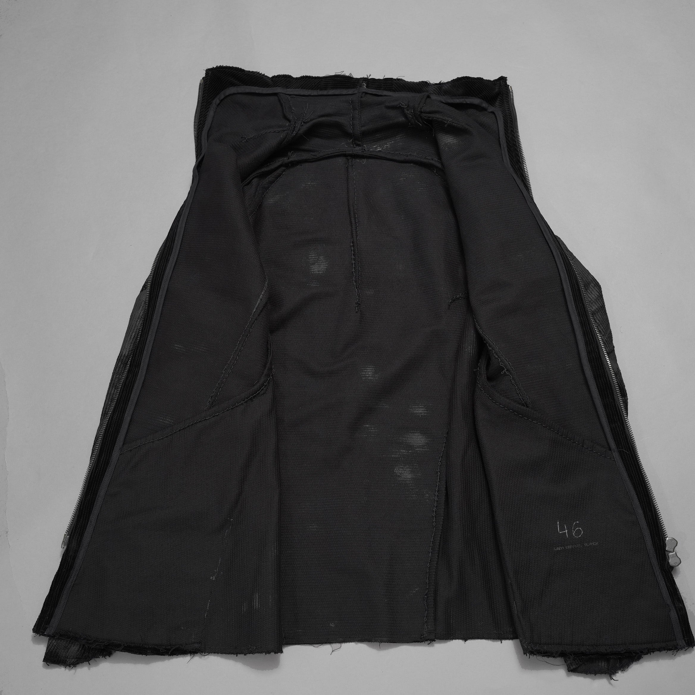 Leon Emanuel Blanck レオン エマニュエル ブランク / 美品 18AW FORCED STRAIGHTJACKET HEAVY CHORD with LATEX TREATMENT コーティング ジャケット / size 46  (BLACK)