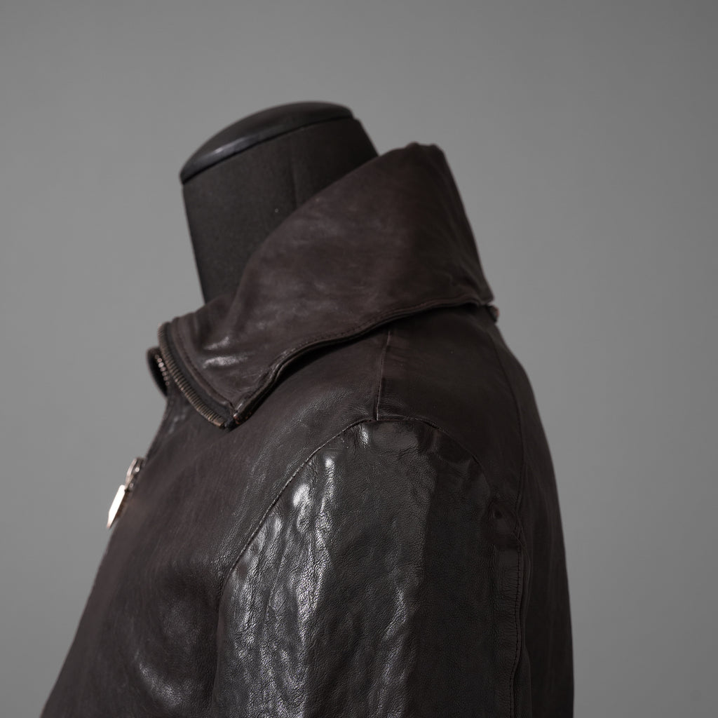 新品 ISAMUKATAYAMA BACKLASH The LINE イサムカタヤマ バックラッシュ / イタリーカーフ 製品染め 襟付きブルゾン T-148 / size M (DARK BROWN)