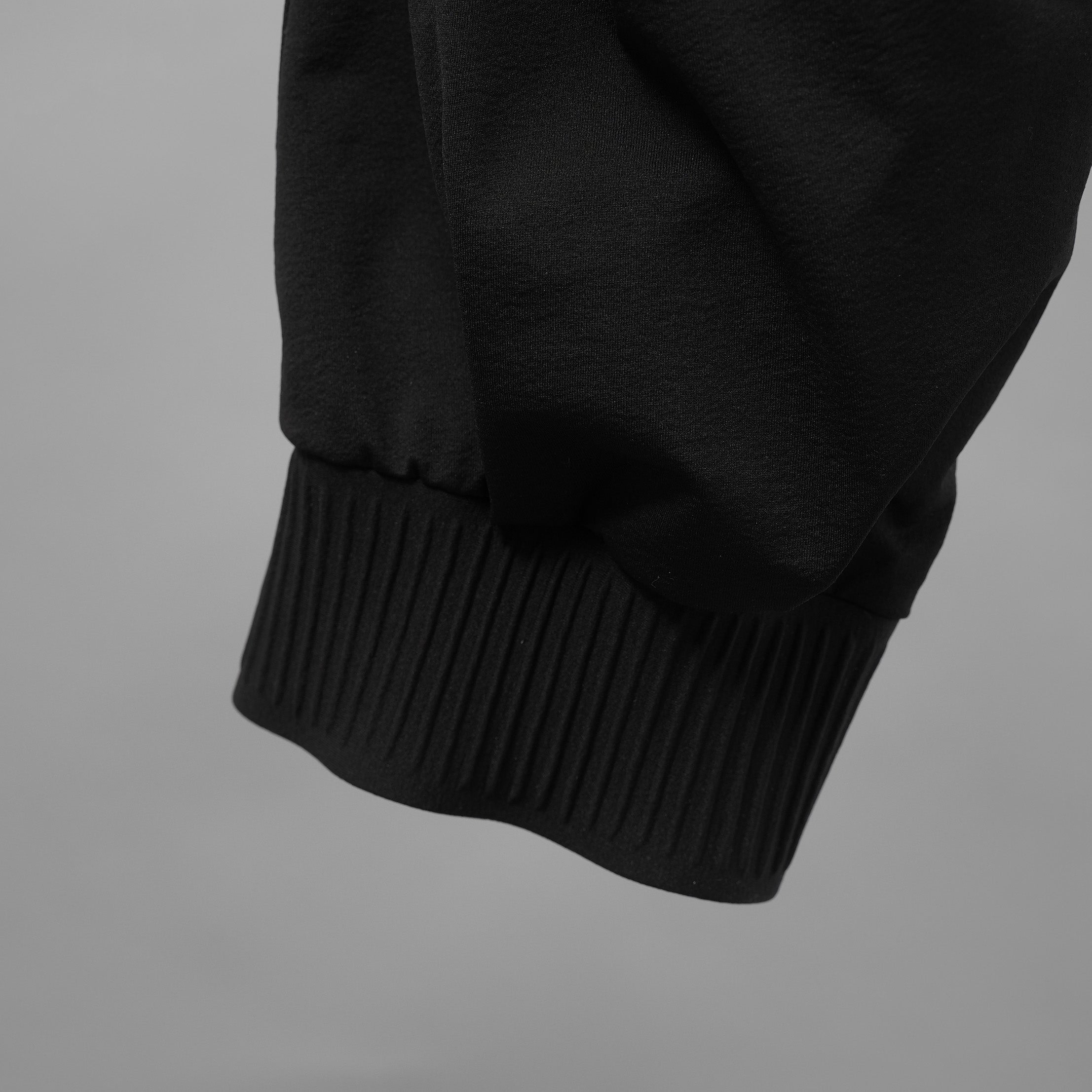 未使用 DEVOA デヴォア / 24SS water repellent ジョガーパンツ パンツ / PTY-TBTJ / size 2 (BLACK)