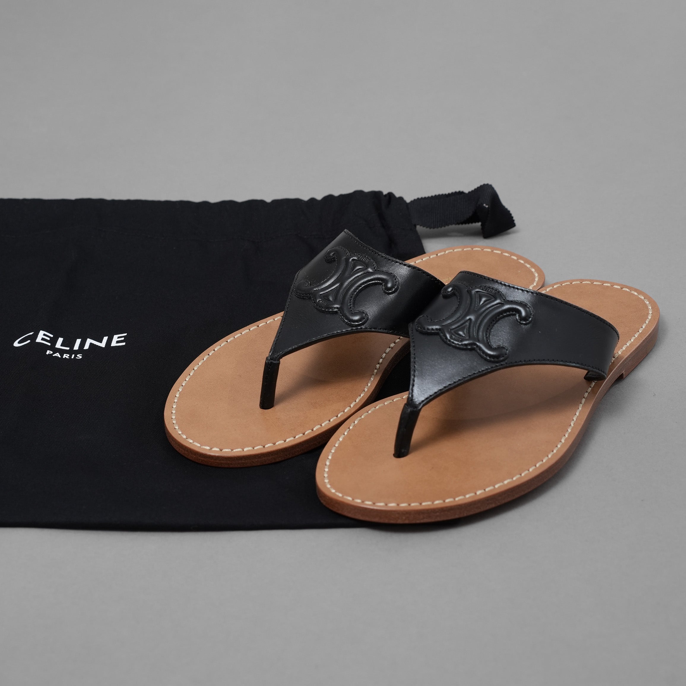 CELINE セリーヌ / 22SS トリオンフ レザー カーフスキン フラットサンダル シューズ / RM0222 / size 36 (23cm) BLACK)