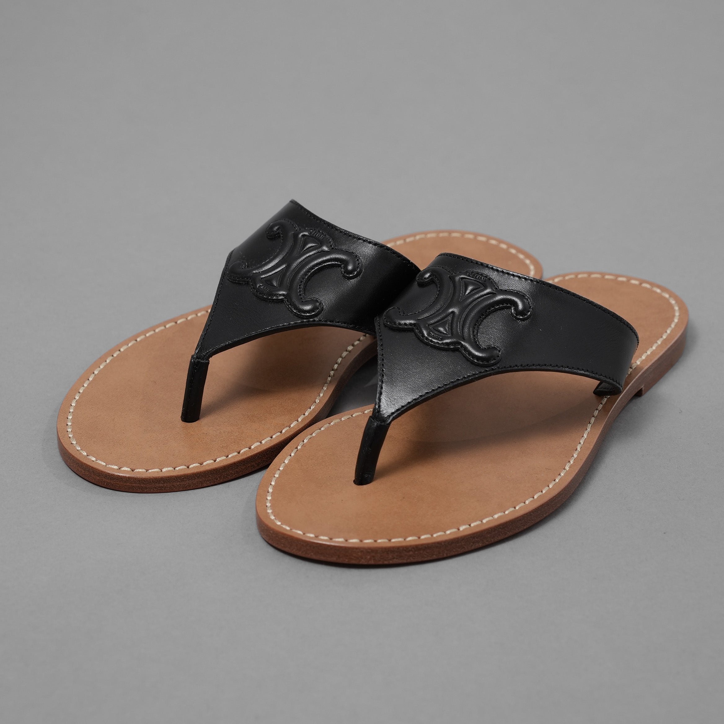 CELINE セリーヌ / 22SS トリオンフ レザー カーフスキン フラットサンダル シューズ / RM0222 / size 36 (23cm) BLACK)