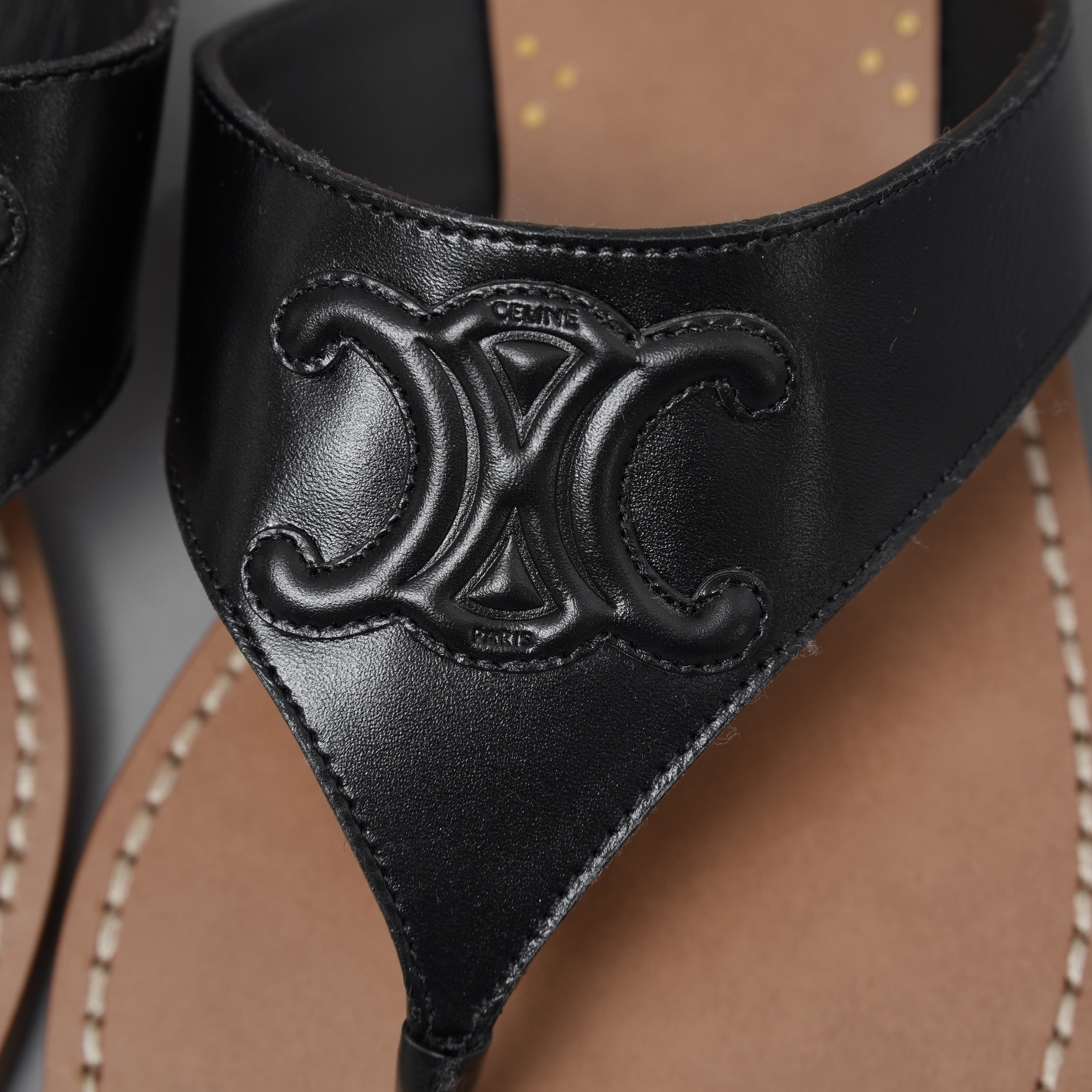 CELINE セリーヌ / 22SS トリオンフ レザー カーフスキン フラットサンダル シューズ / RM0222 / size 36 (23cm) BLACK)